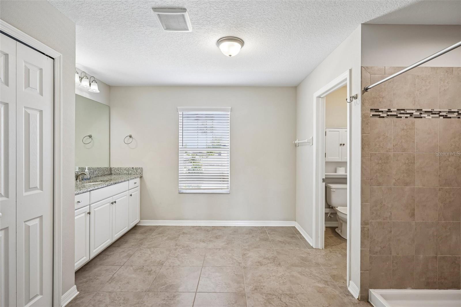 18576 OBREGAN DR — photo 30