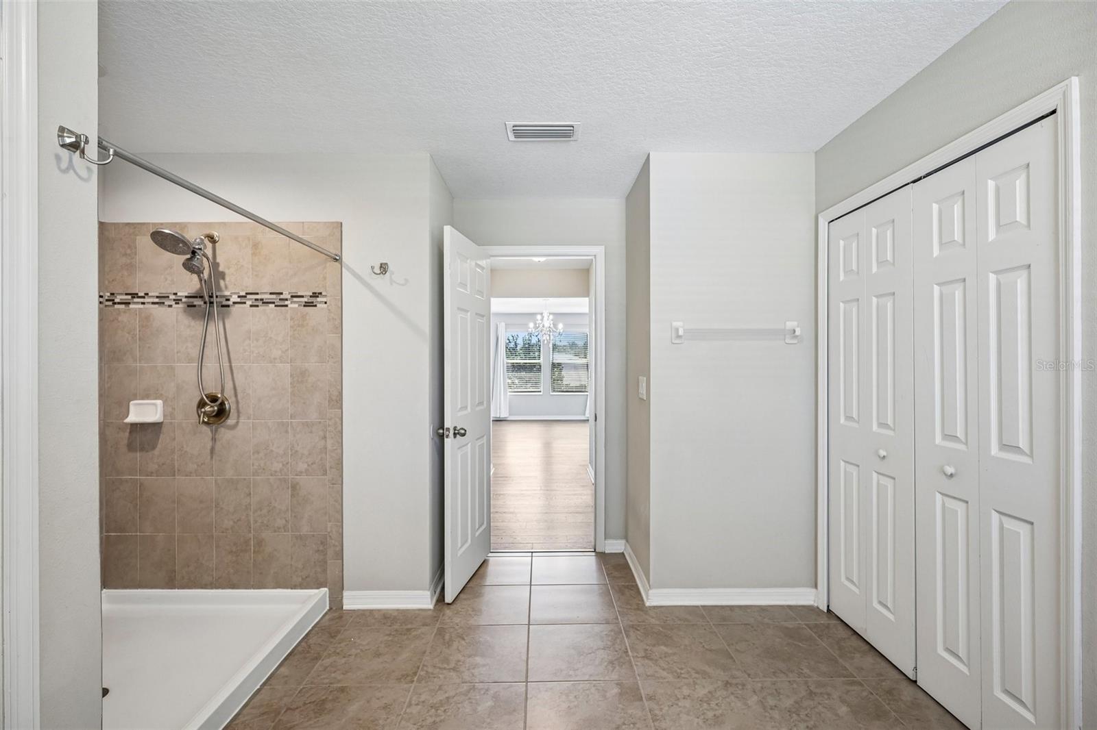 18576 OBREGAN DR — photo 29