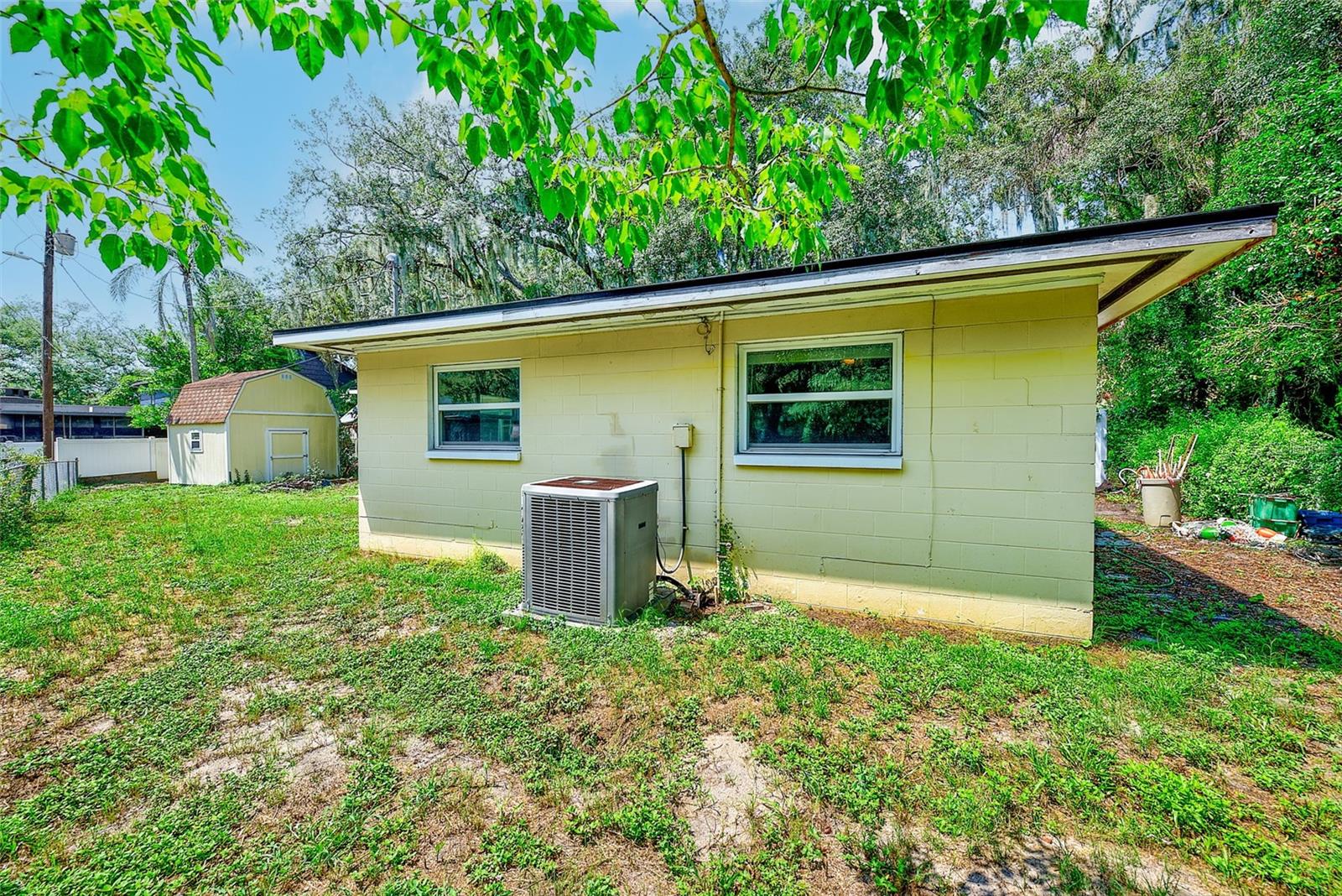 303 SAINT AUGUSTINE AVE — photo 40