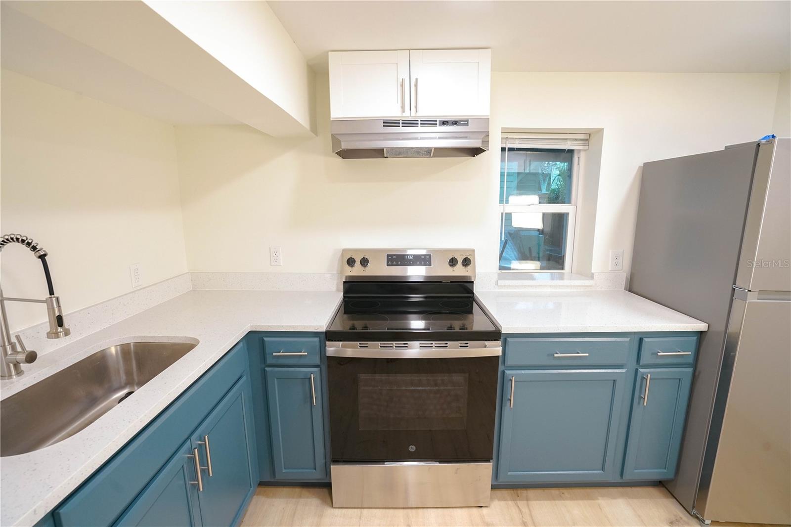 535 14TH AVE S #4 — photo 5