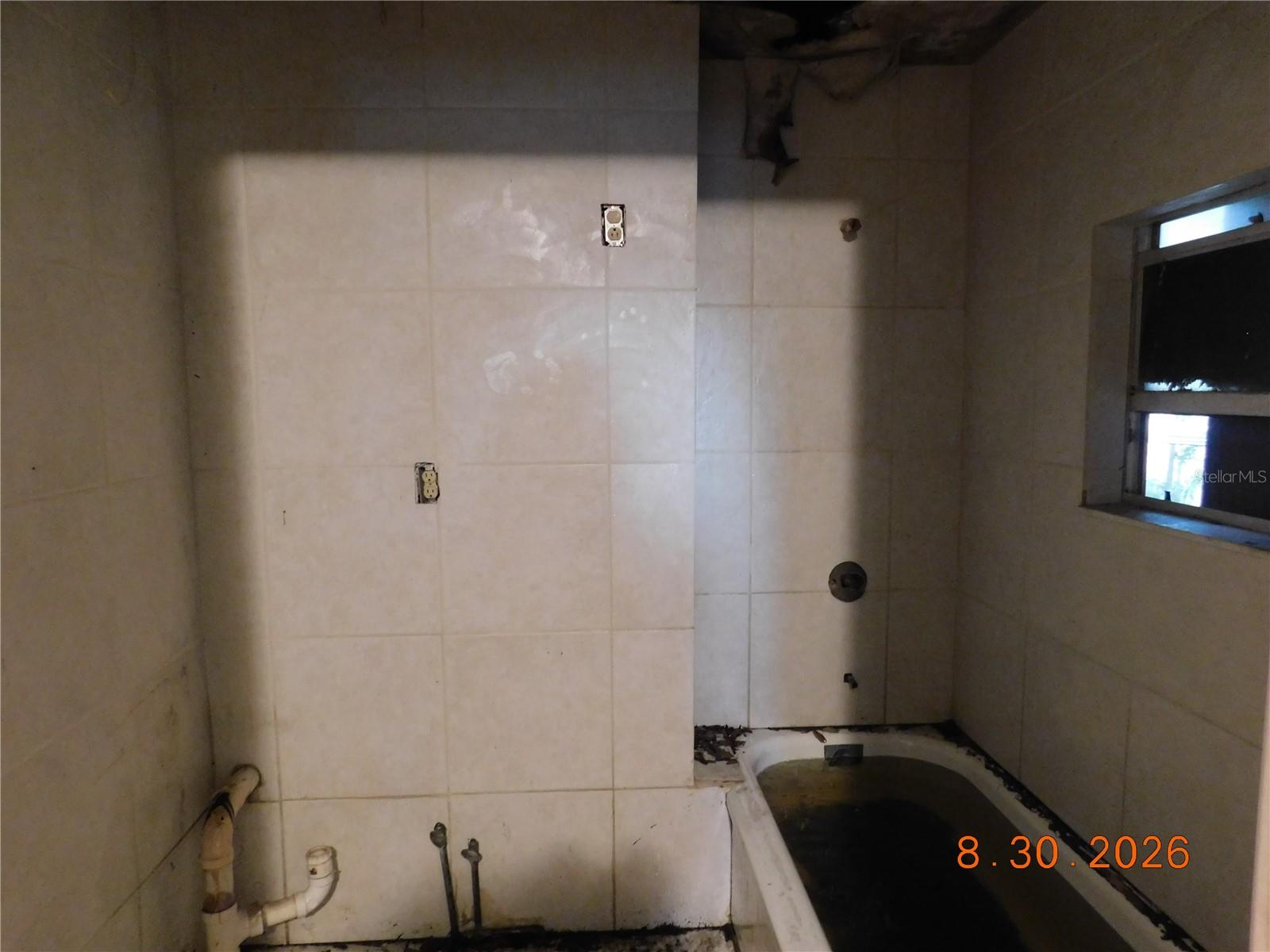 911 12TH AVE W — photo 19