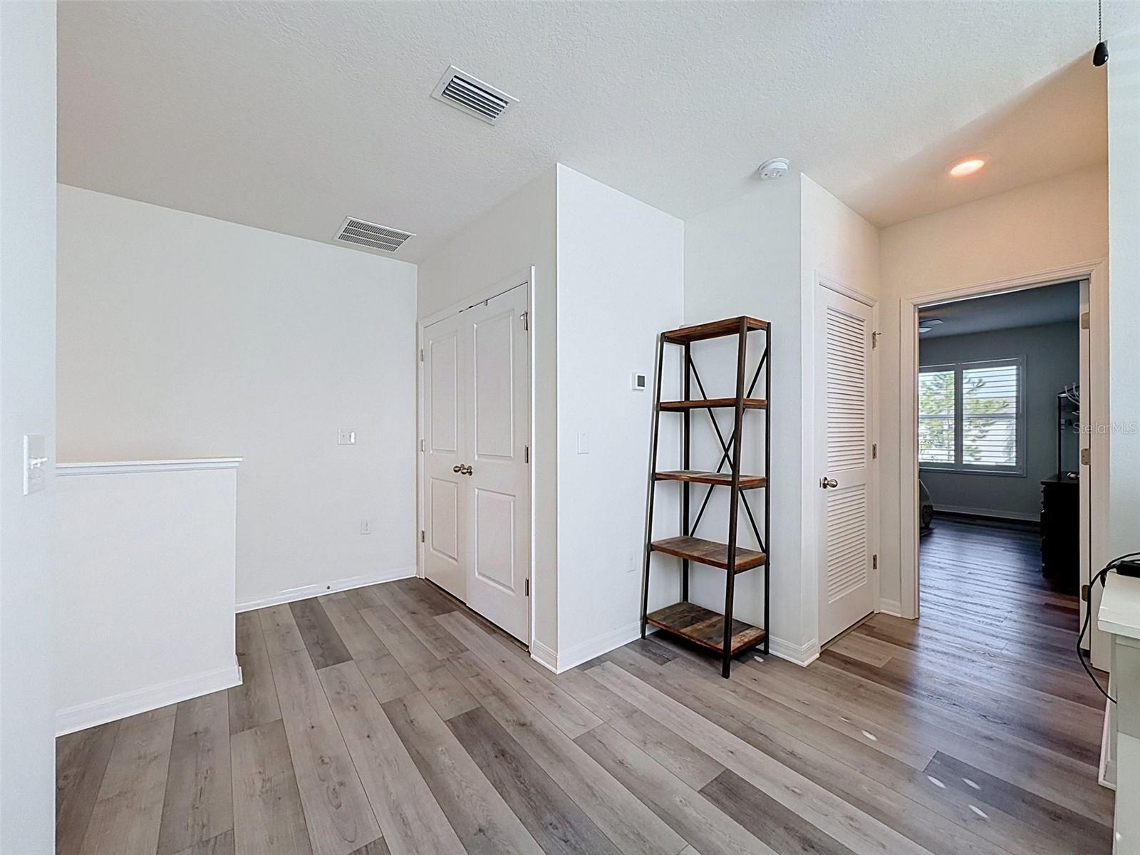 16189 GLOWING GROVE AVE — photo 21