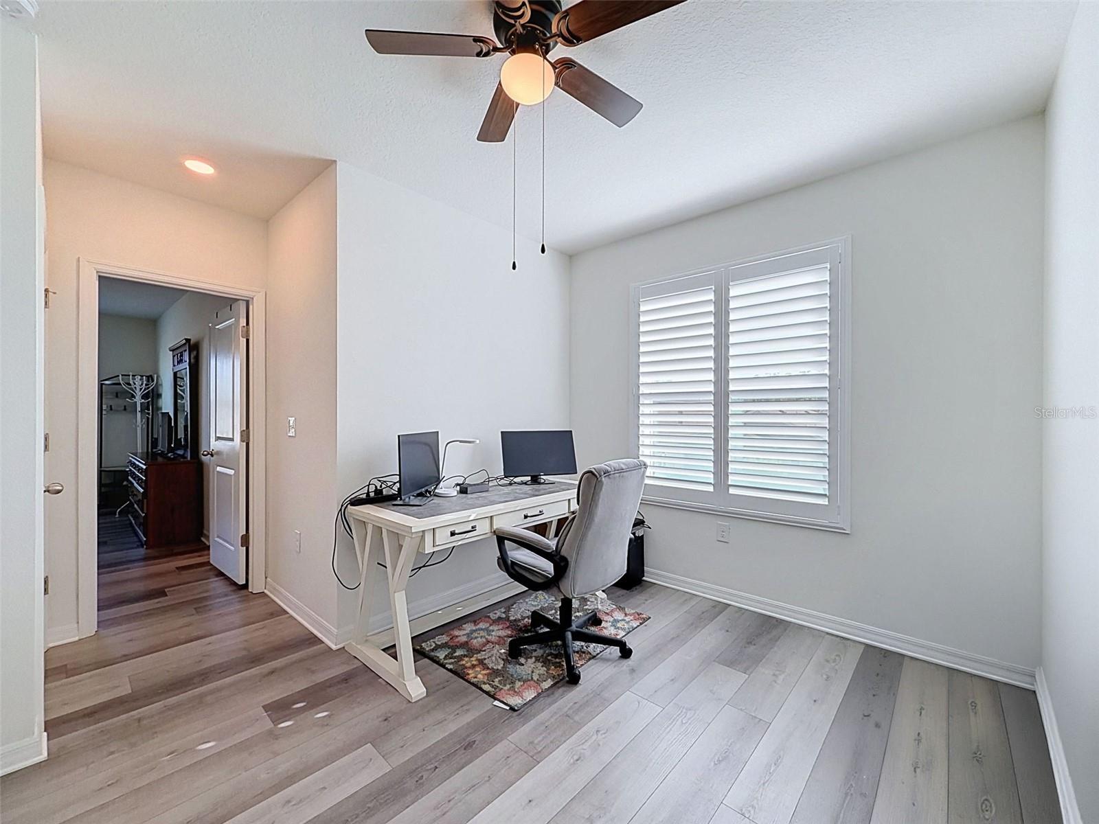 16189 GLOWING GROVE AVE — photo 23