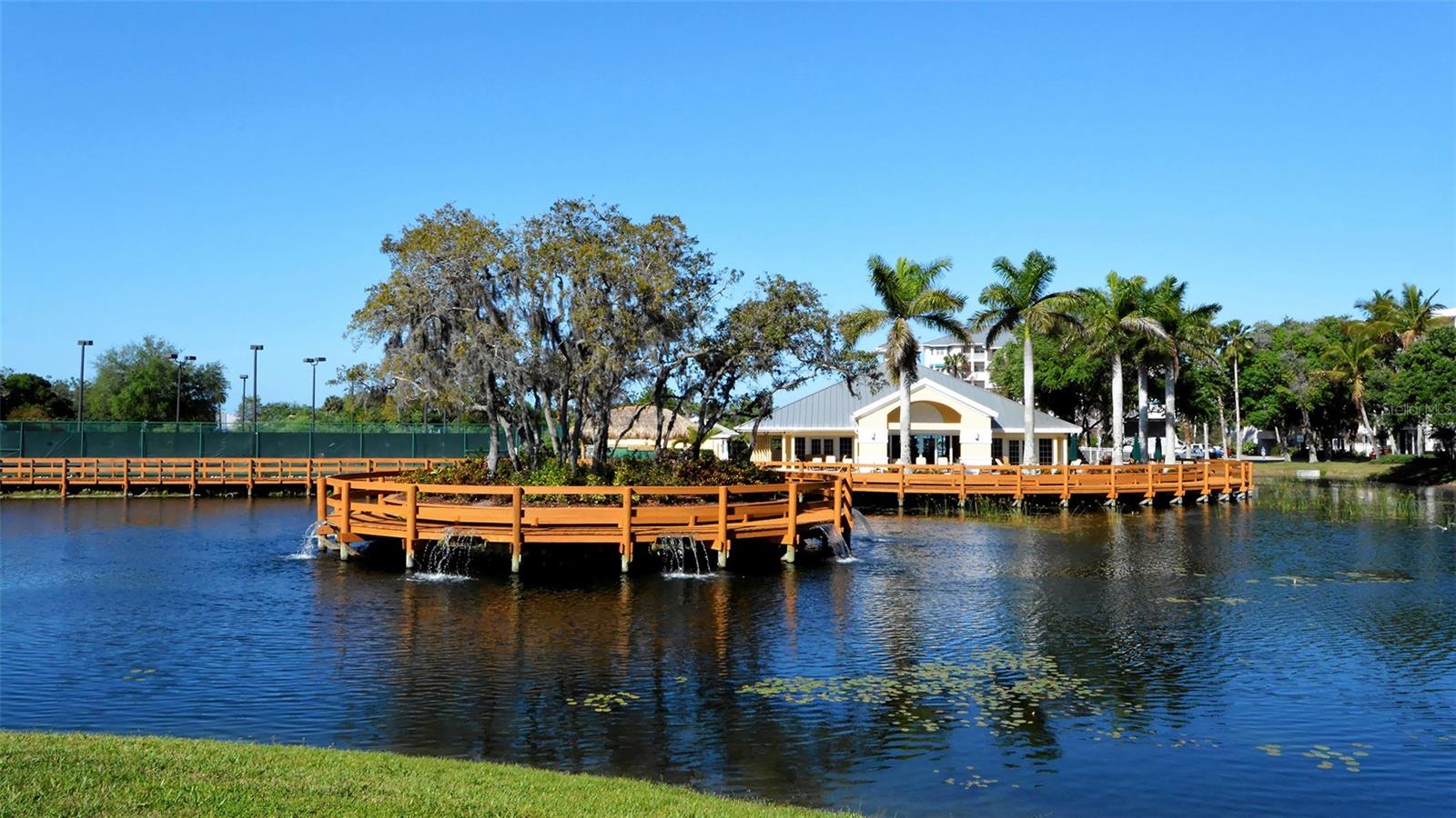 250 HIDDEN BAY DR #302 — photo 44