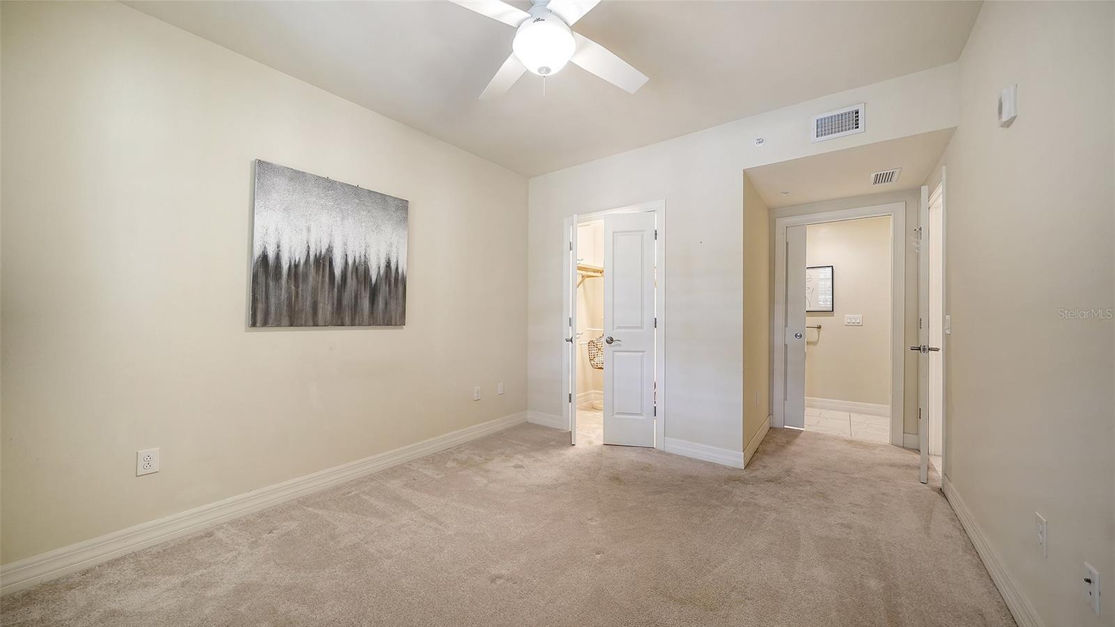 250 HIDDEN BAY DR #302 — photo 33