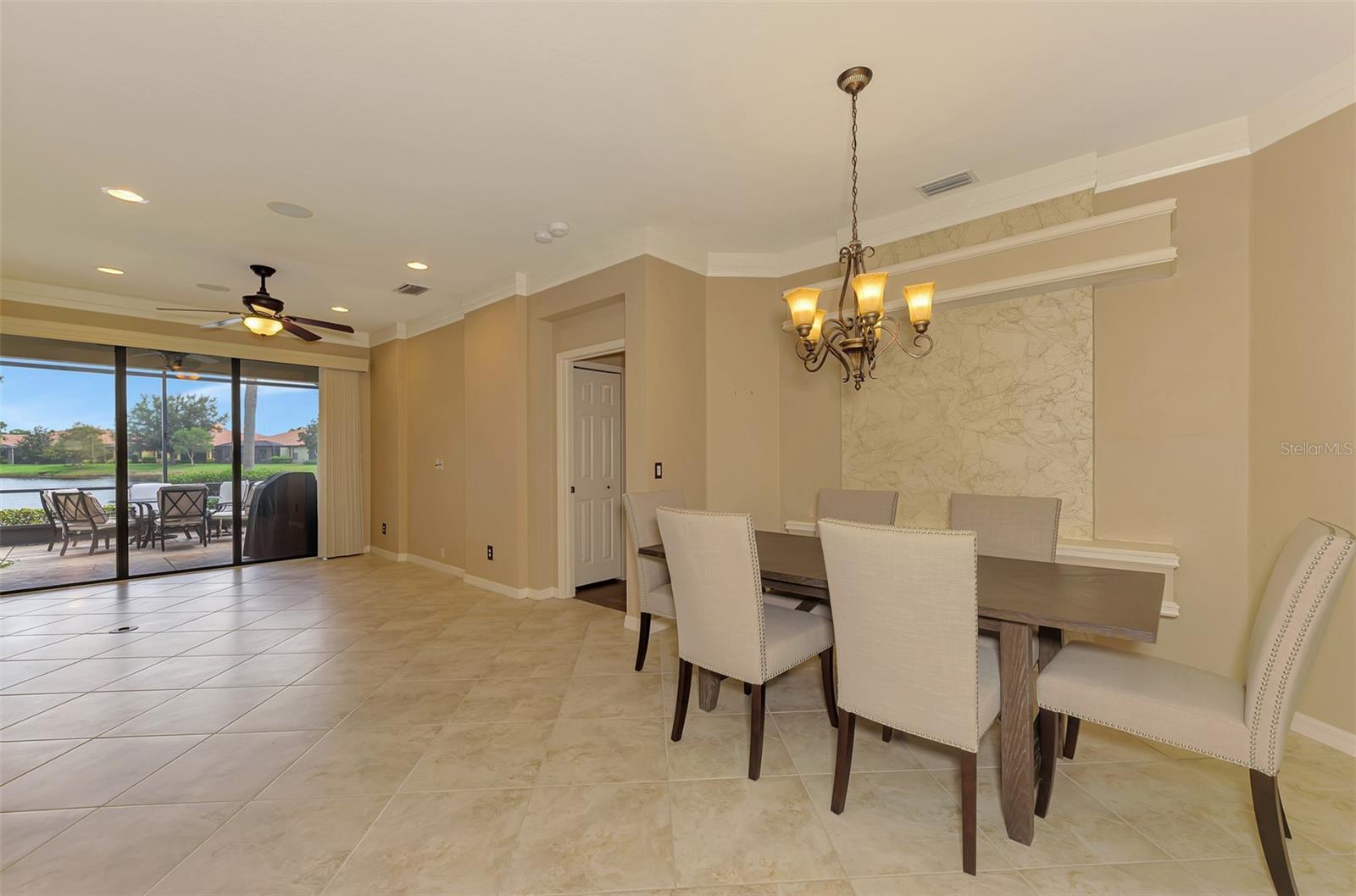 1359 MASENO DR — photo 31