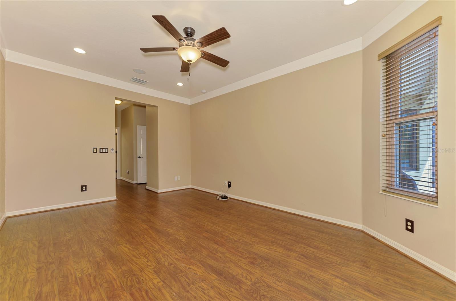 1359 MASENO DR — photo 36