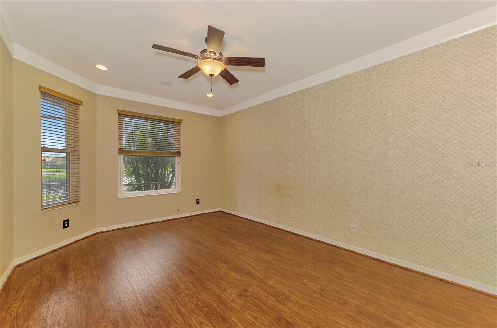 1359 MASENO DR — photo 33