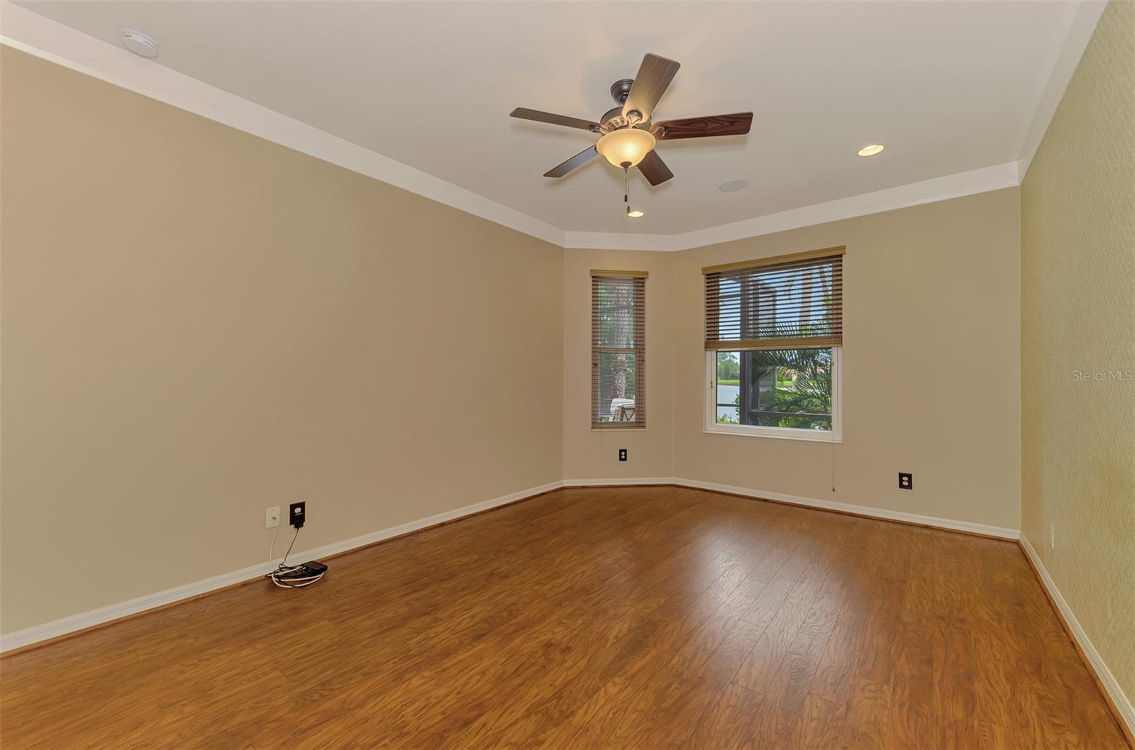 1359 MASENO DR — photo 34
