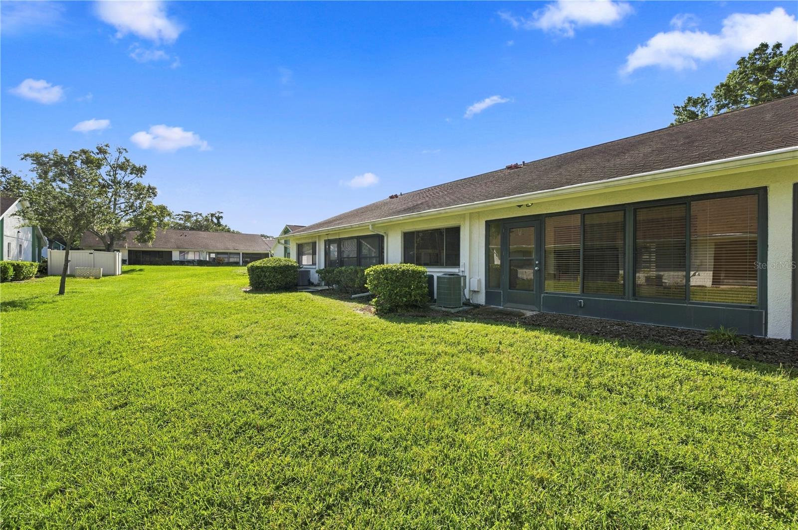 2502 ROYAL PINES CIR #5B — photo 14