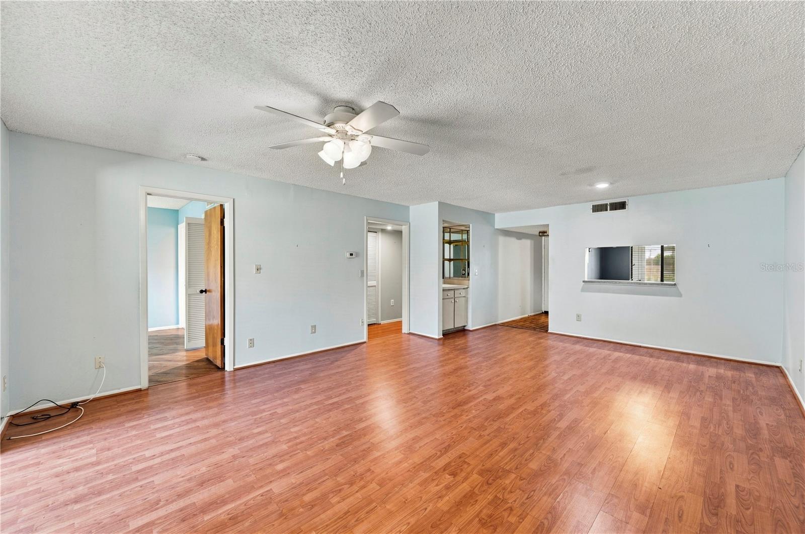2502 ROYAL PINES CIR #5B — photo 3