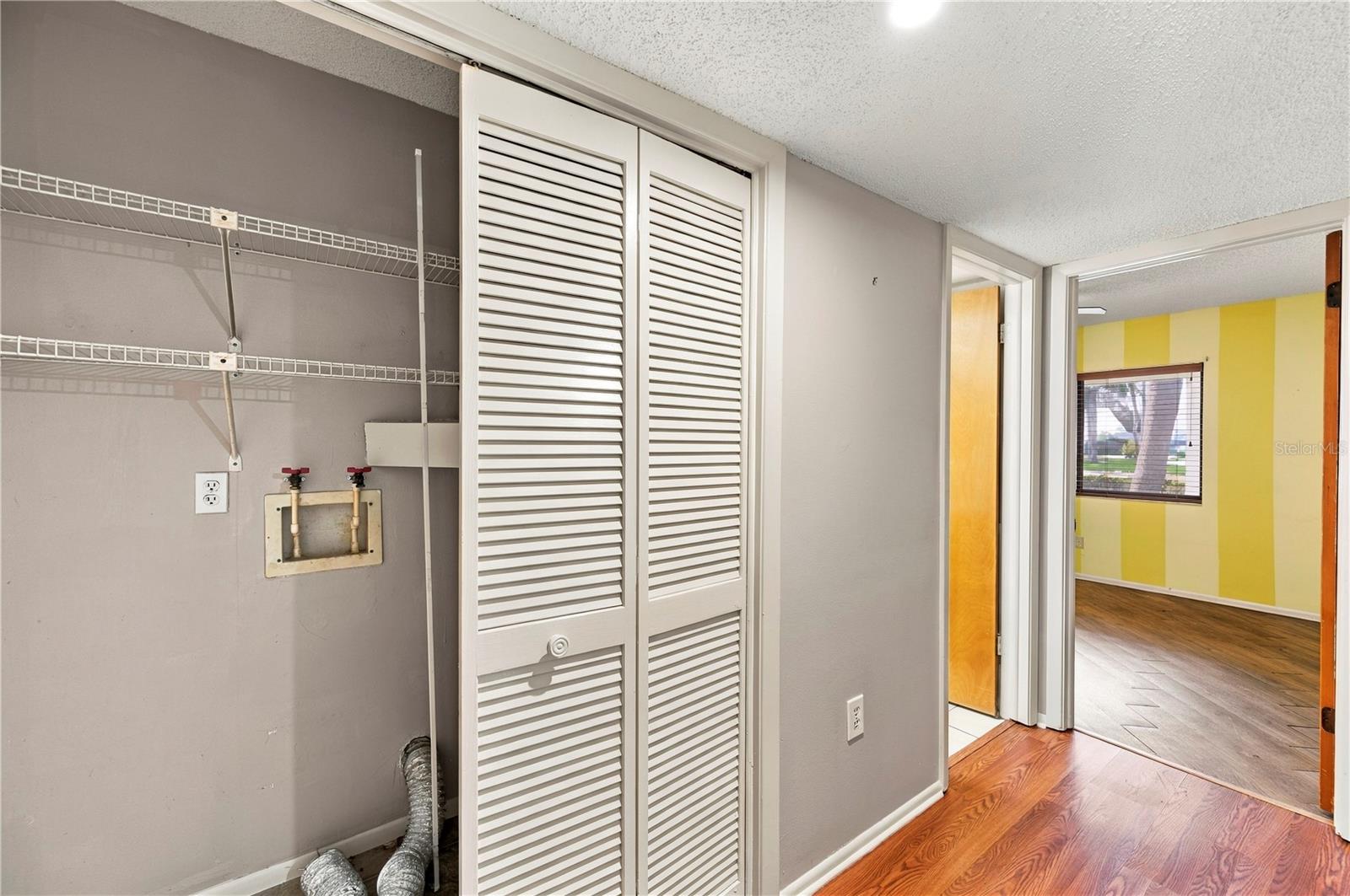 2502 ROYAL PINES CIR #5B — photo 9