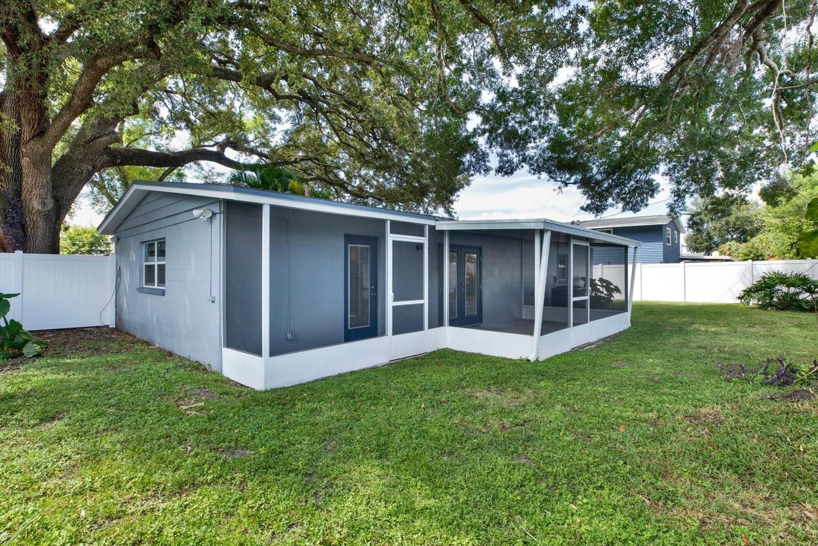 7505 W HENRY AVE — photo 27