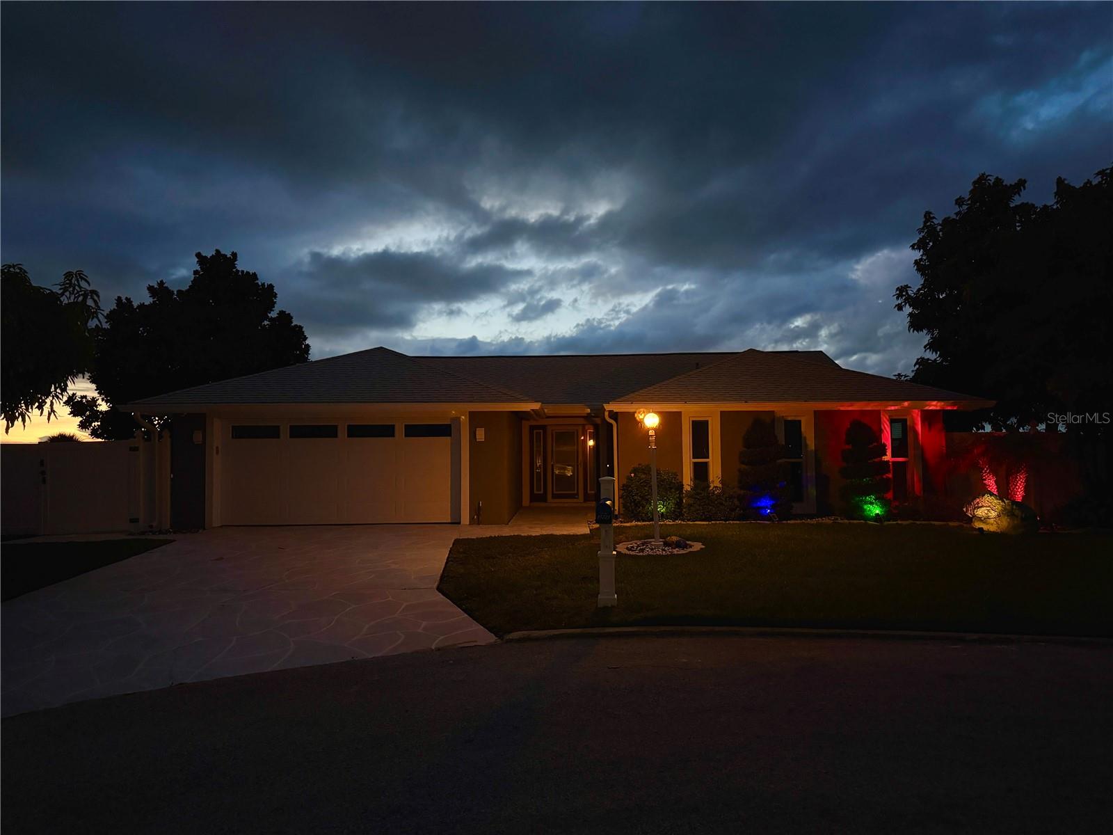 15723 DONZI DR — photo 72