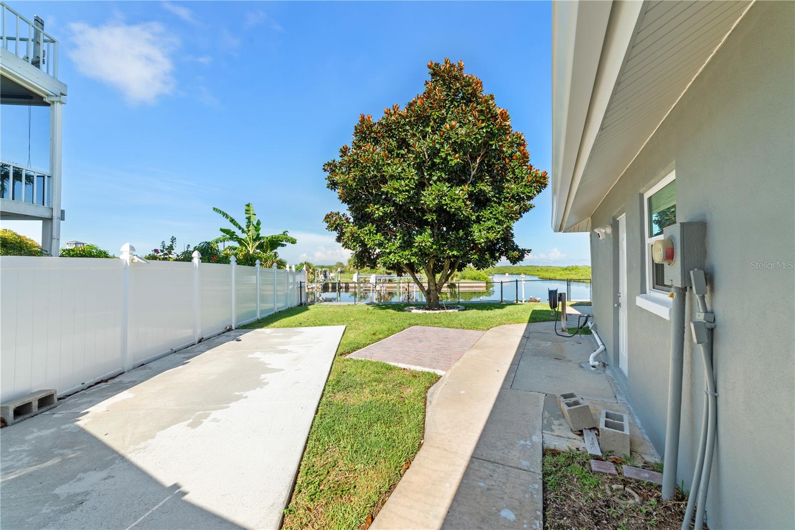 15723 DONZI DR — photo 54