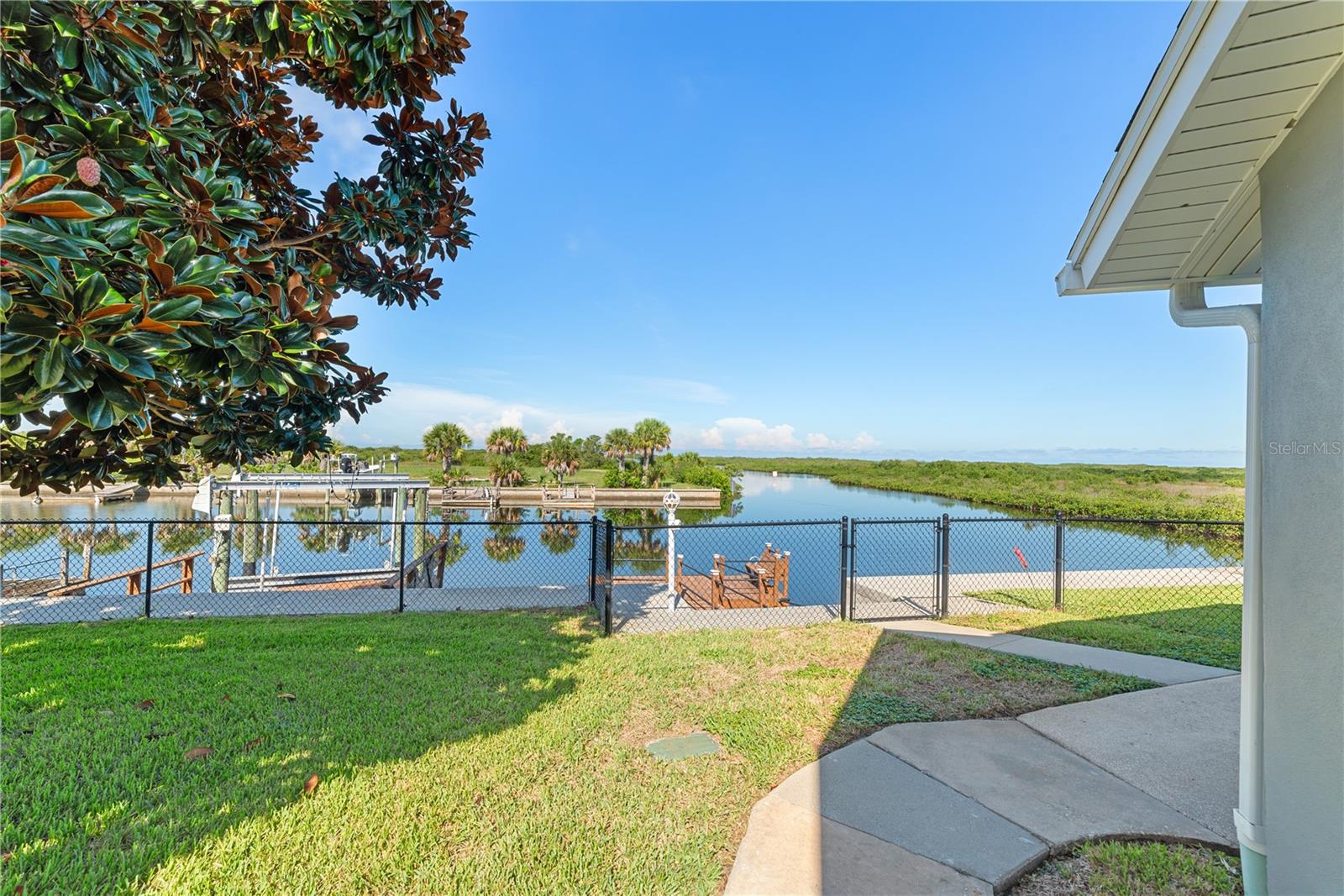 15723 DONZI DR — photo 52
