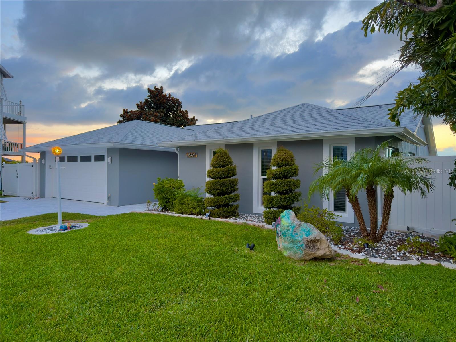 15723 DONZI DR — photo 66