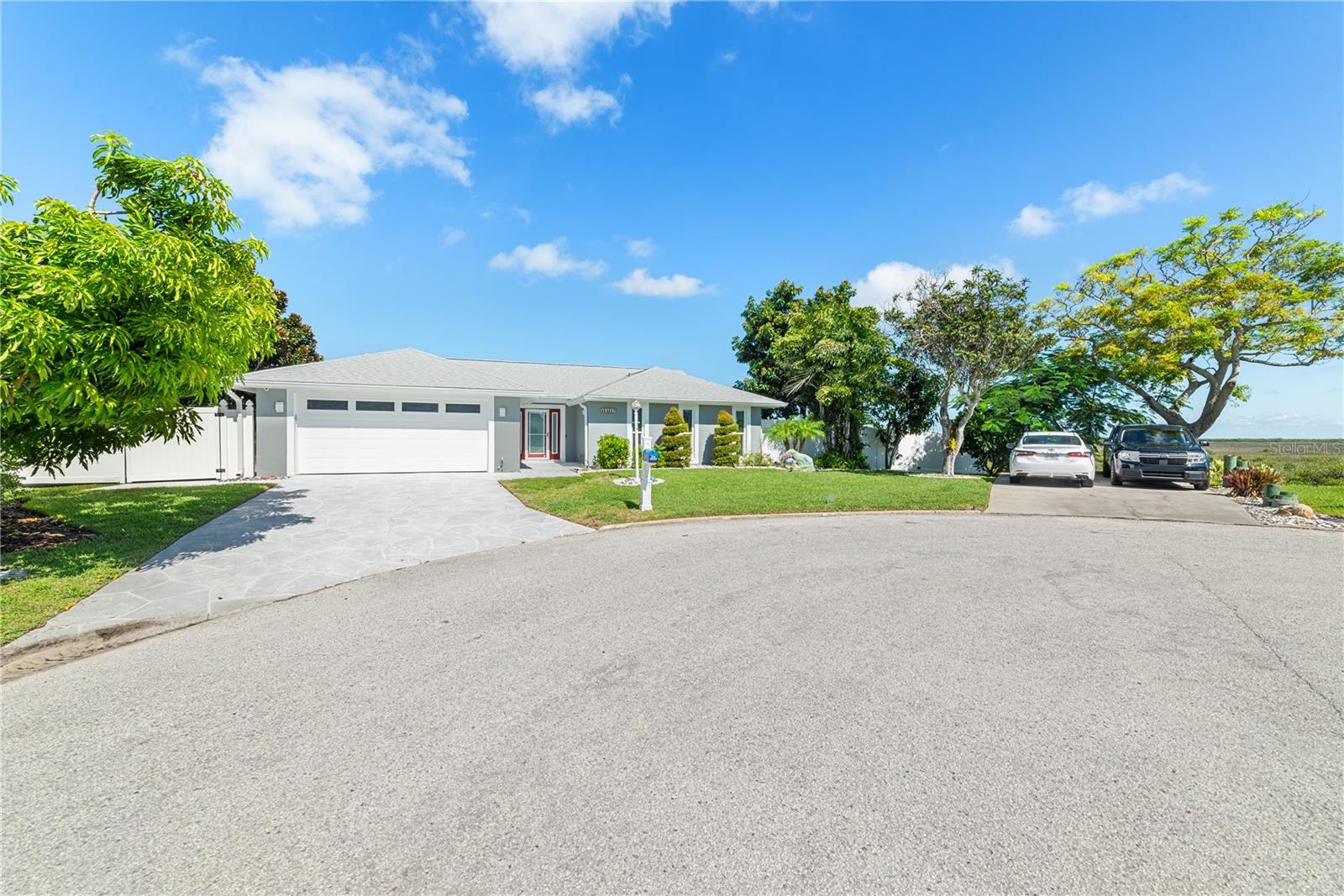 15723 DONZI DR — photo 3