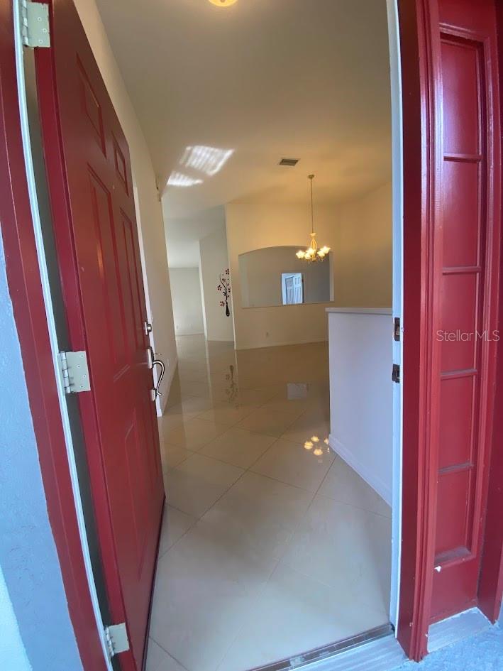 11744 HOLLY CREEK DR — photo 3