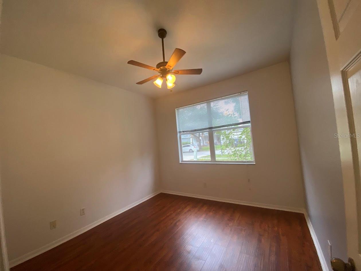 11744 HOLLY CREEK DR — photo 33