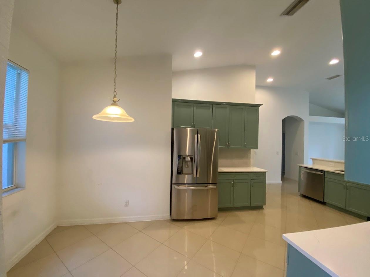 11744 HOLLY CREEK DR — photo 10