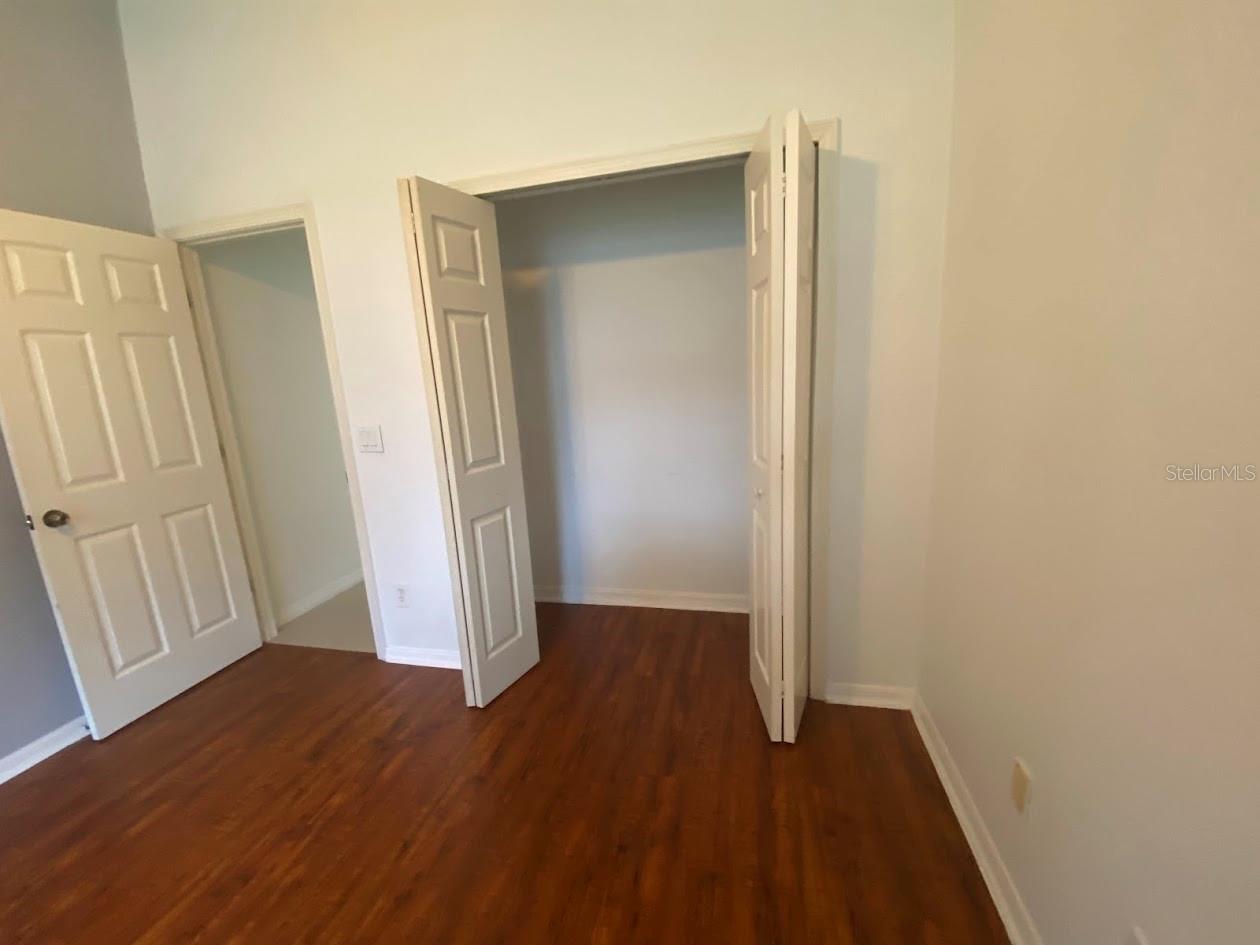 11744 HOLLY CREEK DR — photo 32