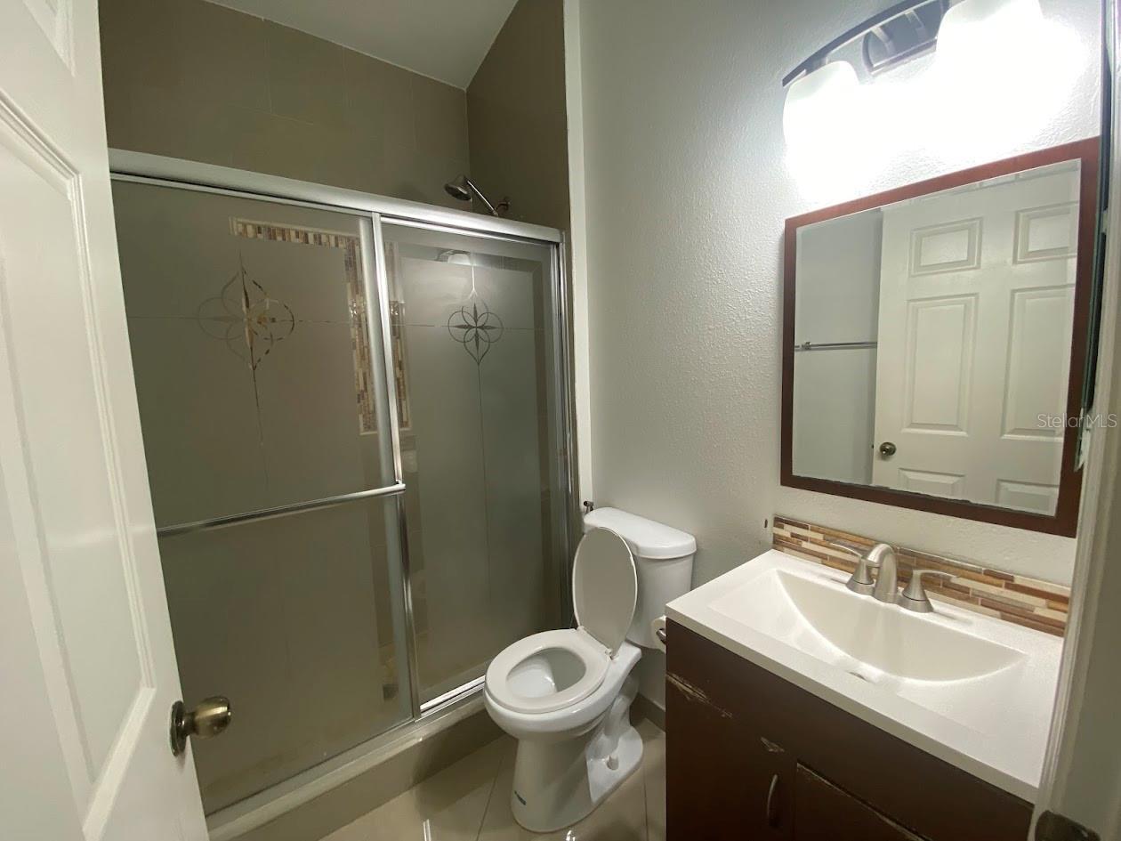 11744 HOLLY CREEK DR — photo 31