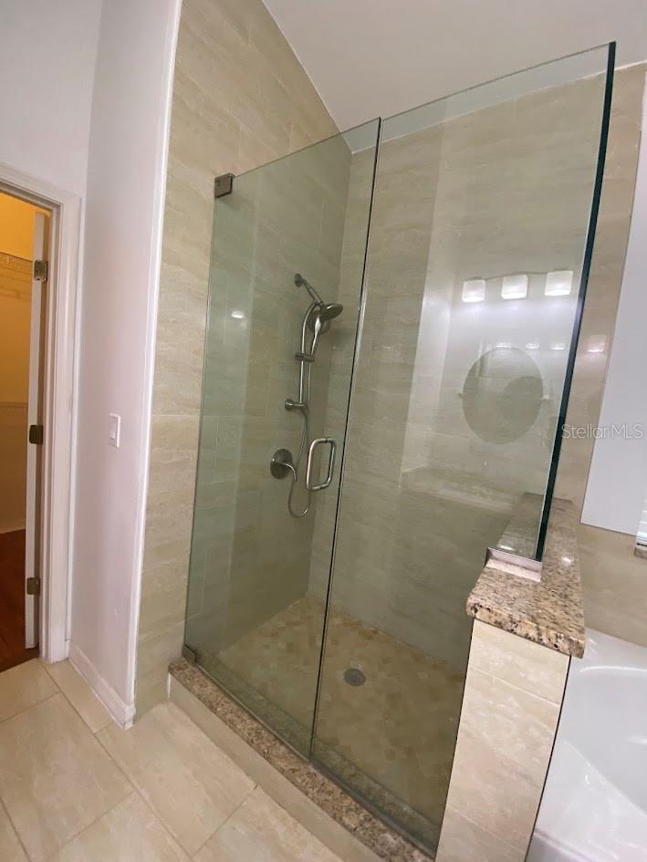 11744 HOLLY CREEK DR — photo 24