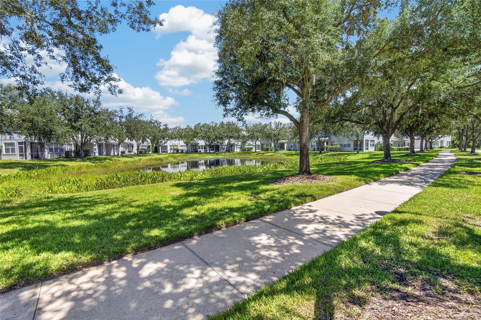 19262 STONE HEDGE DR — photo 35