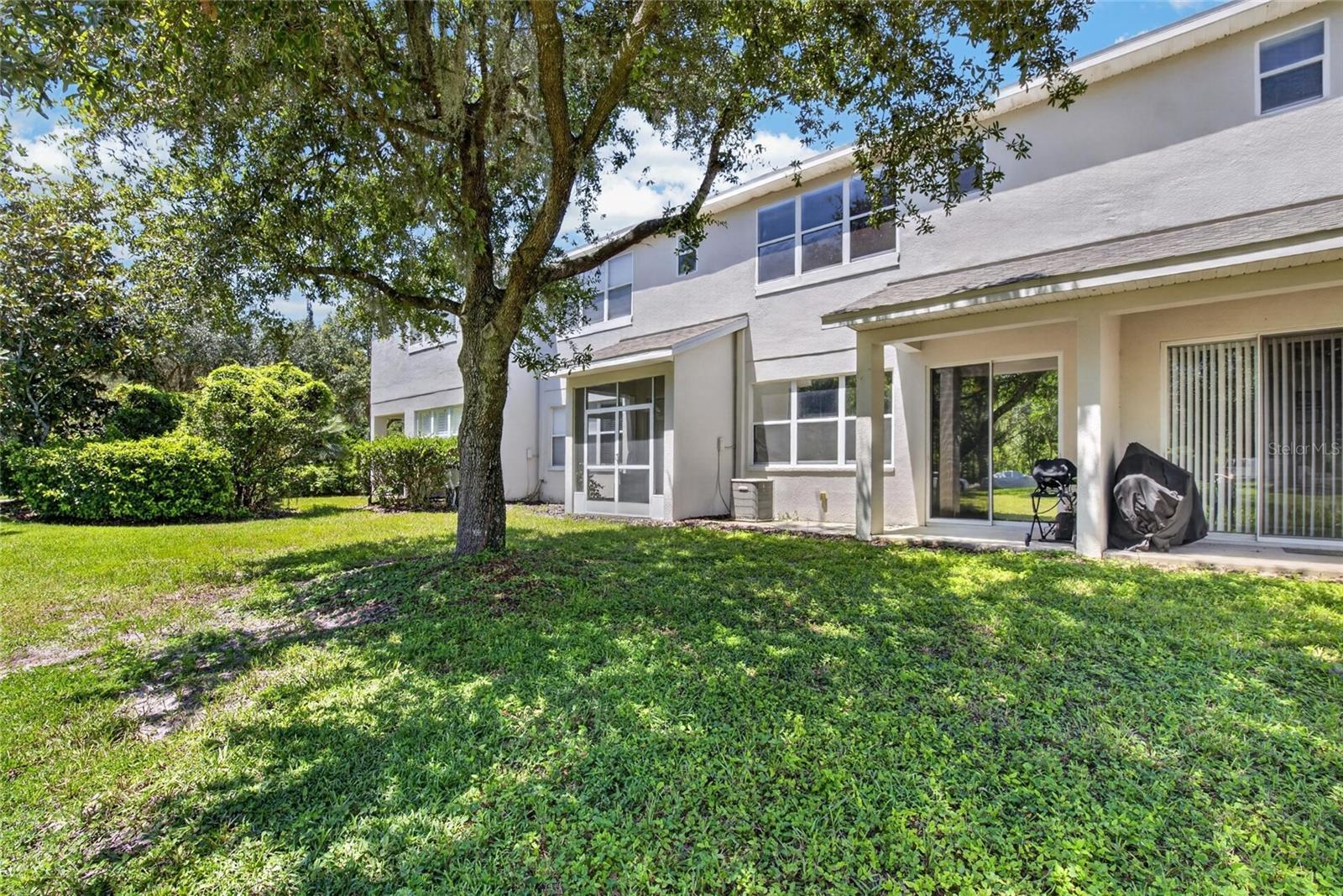 19262 STONE HEDGE DR — photo 29