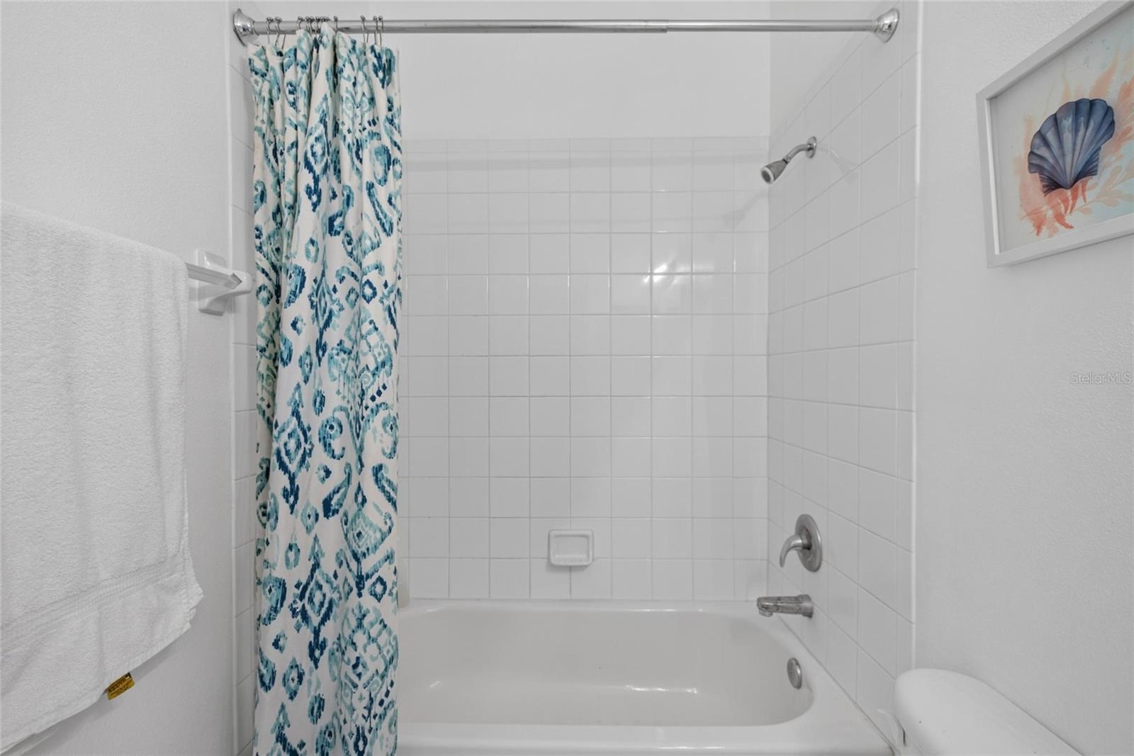 19262 STONE HEDGE DR — photo 26