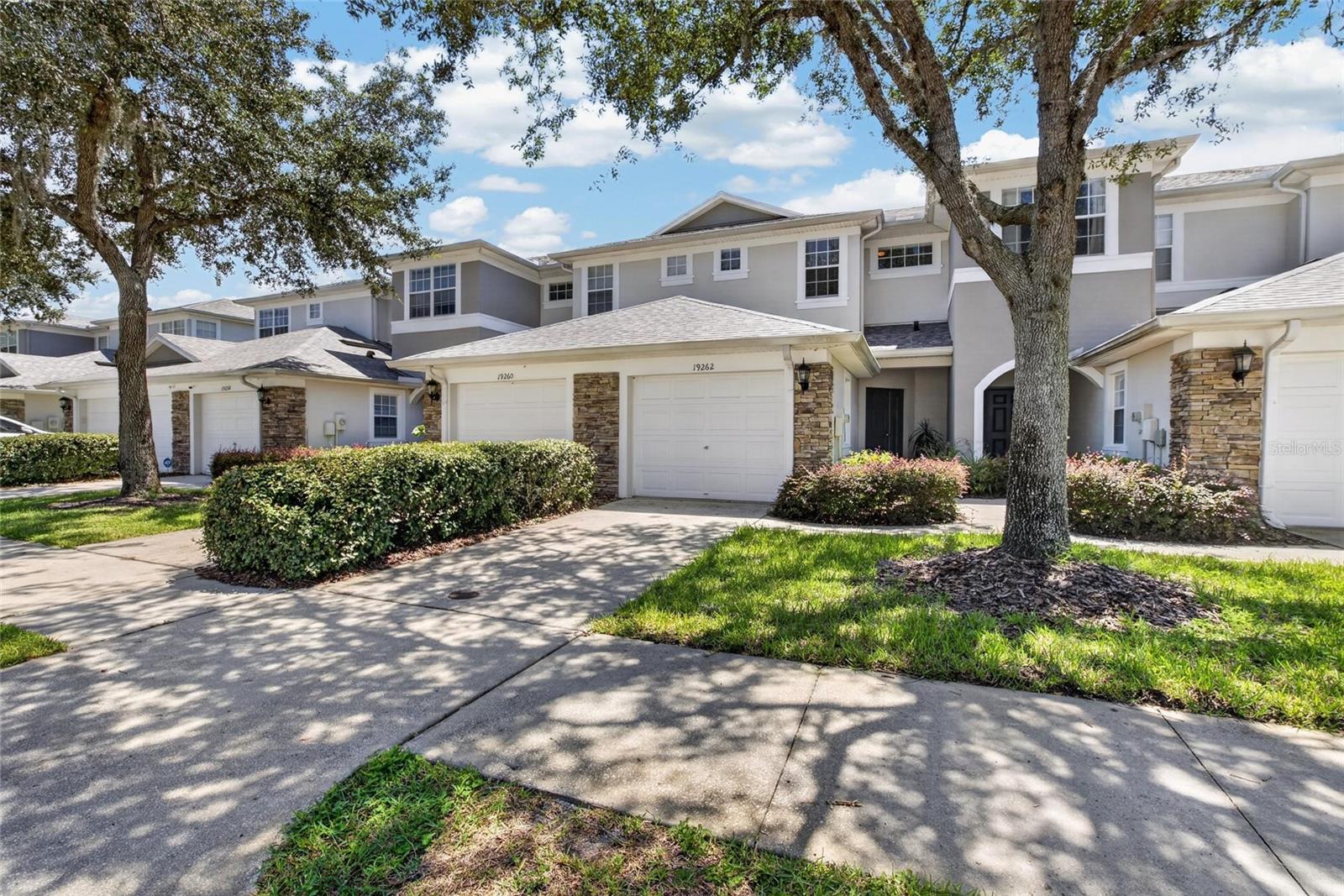 19262 STONE HEDGE DR — photo 39