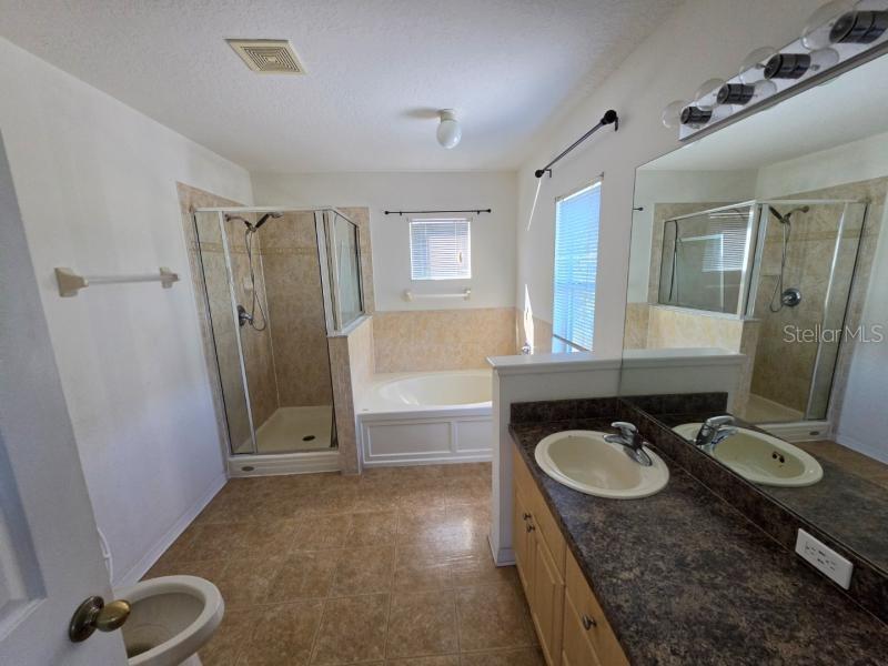 731 CRISTELLE JEAN DR — photo 12