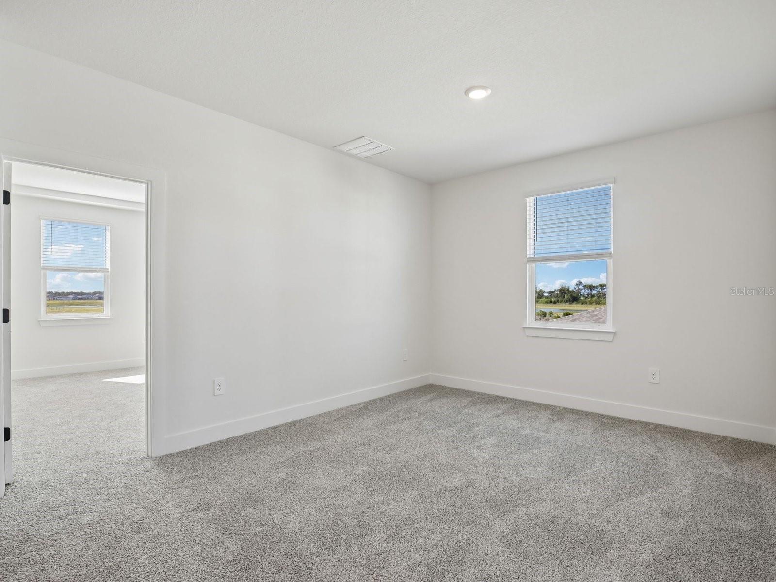 105 SHADY EDGE LOOP — photo 9