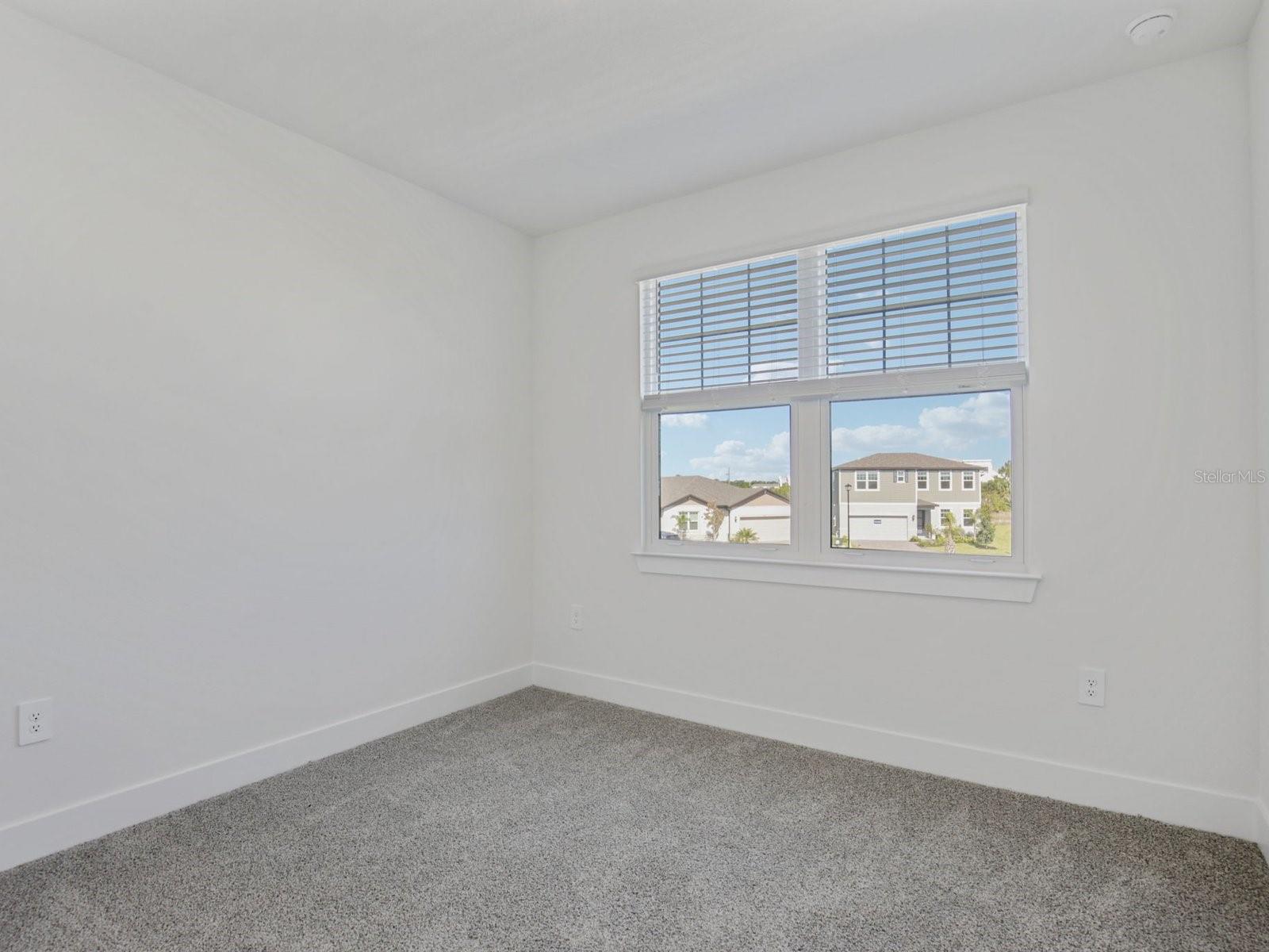 105 SHADY EDGE LOOP — photo 14