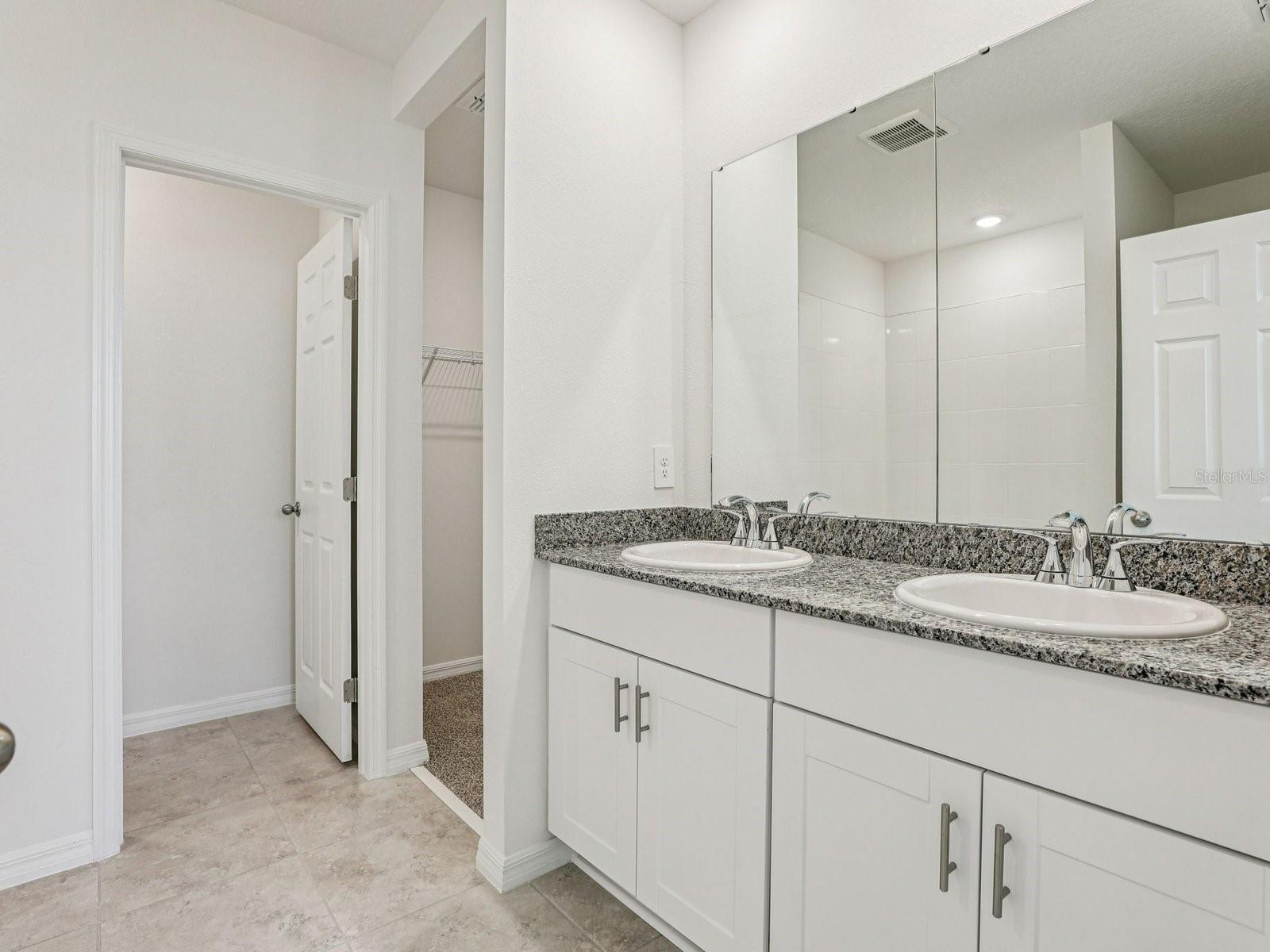 12580 HOMELAND DR — photo 8