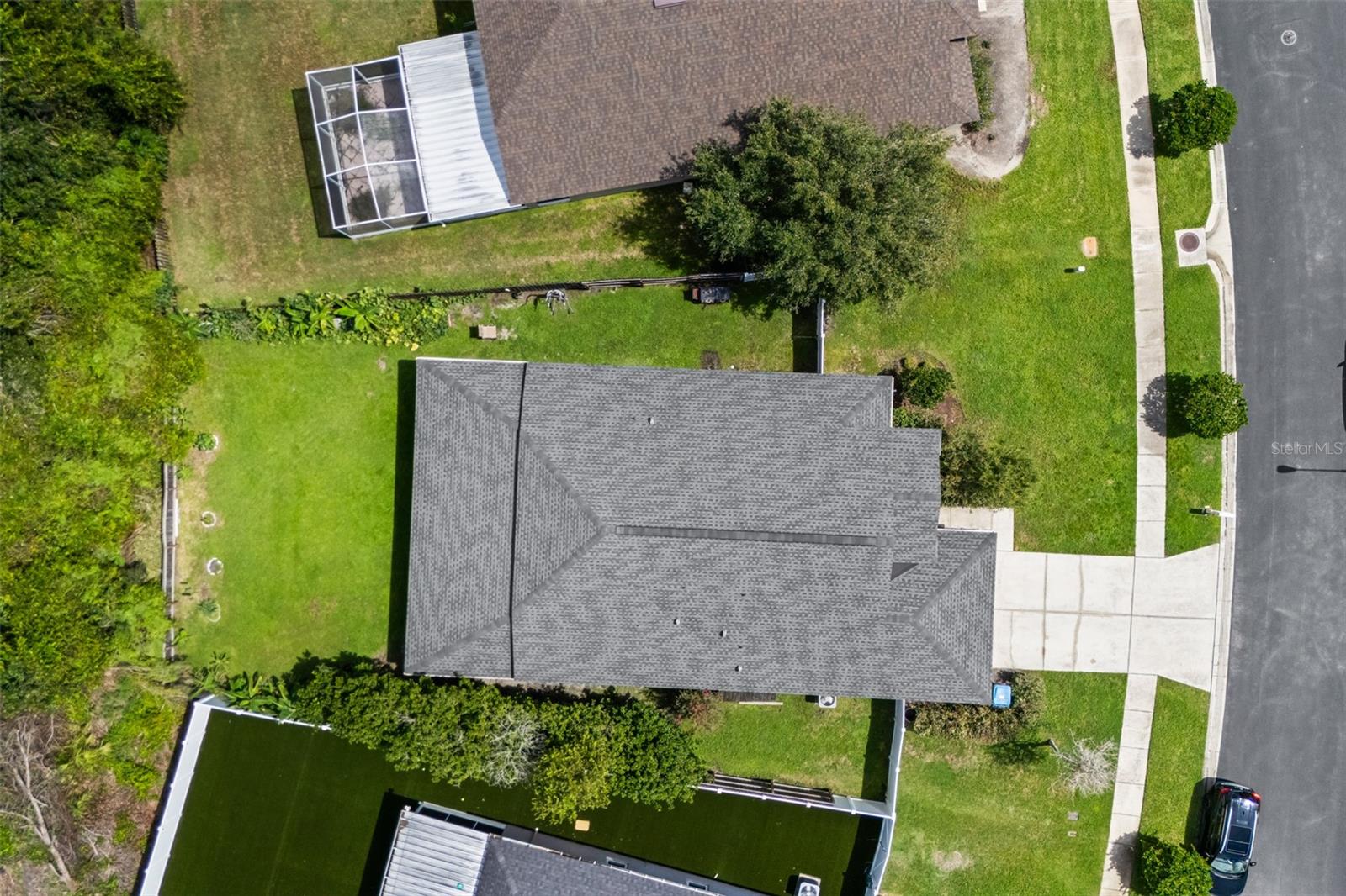 2101 SHELBOURNE CT — photo 40
