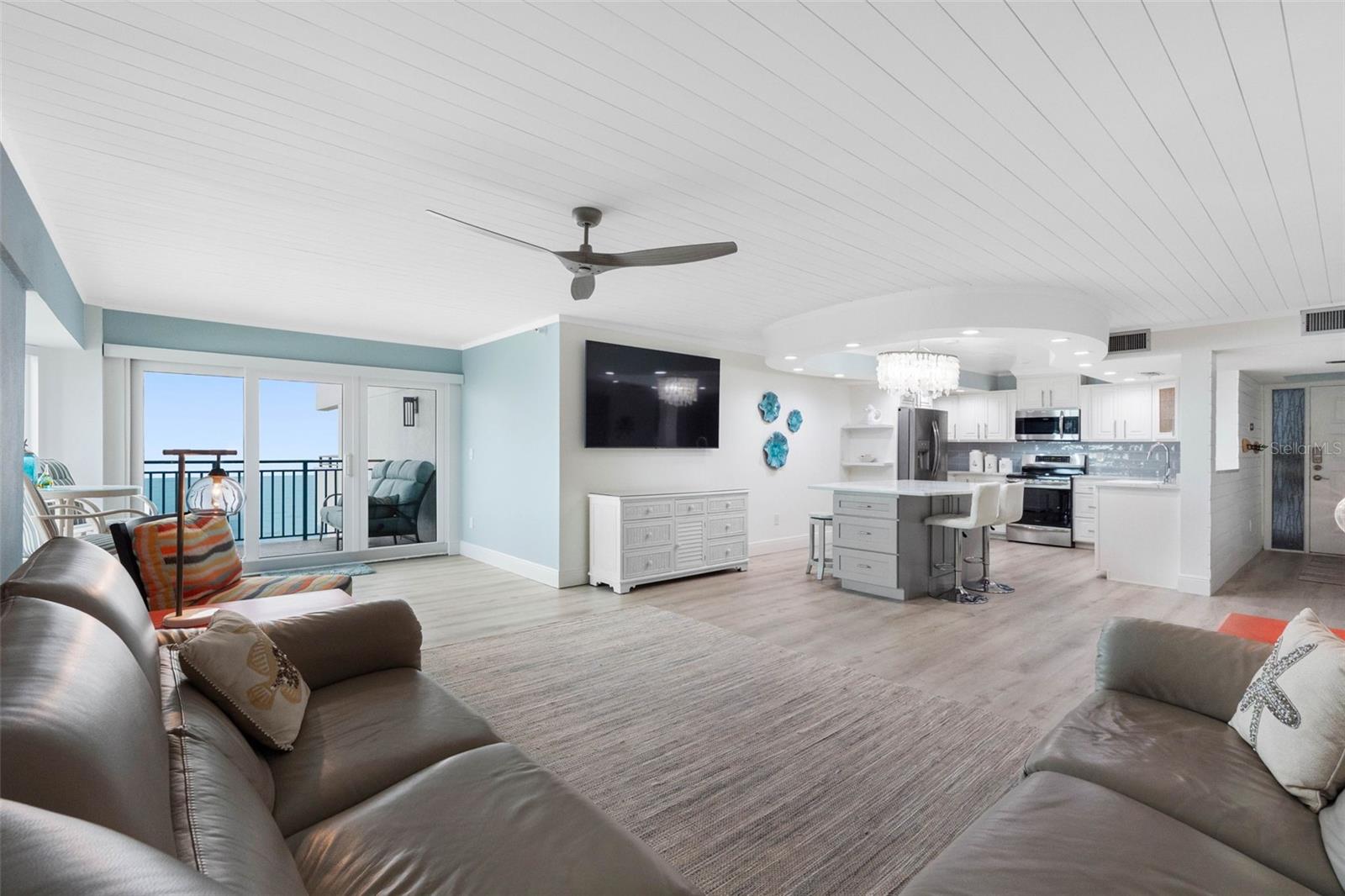 1310 GULF BLVD #502 — photo 9