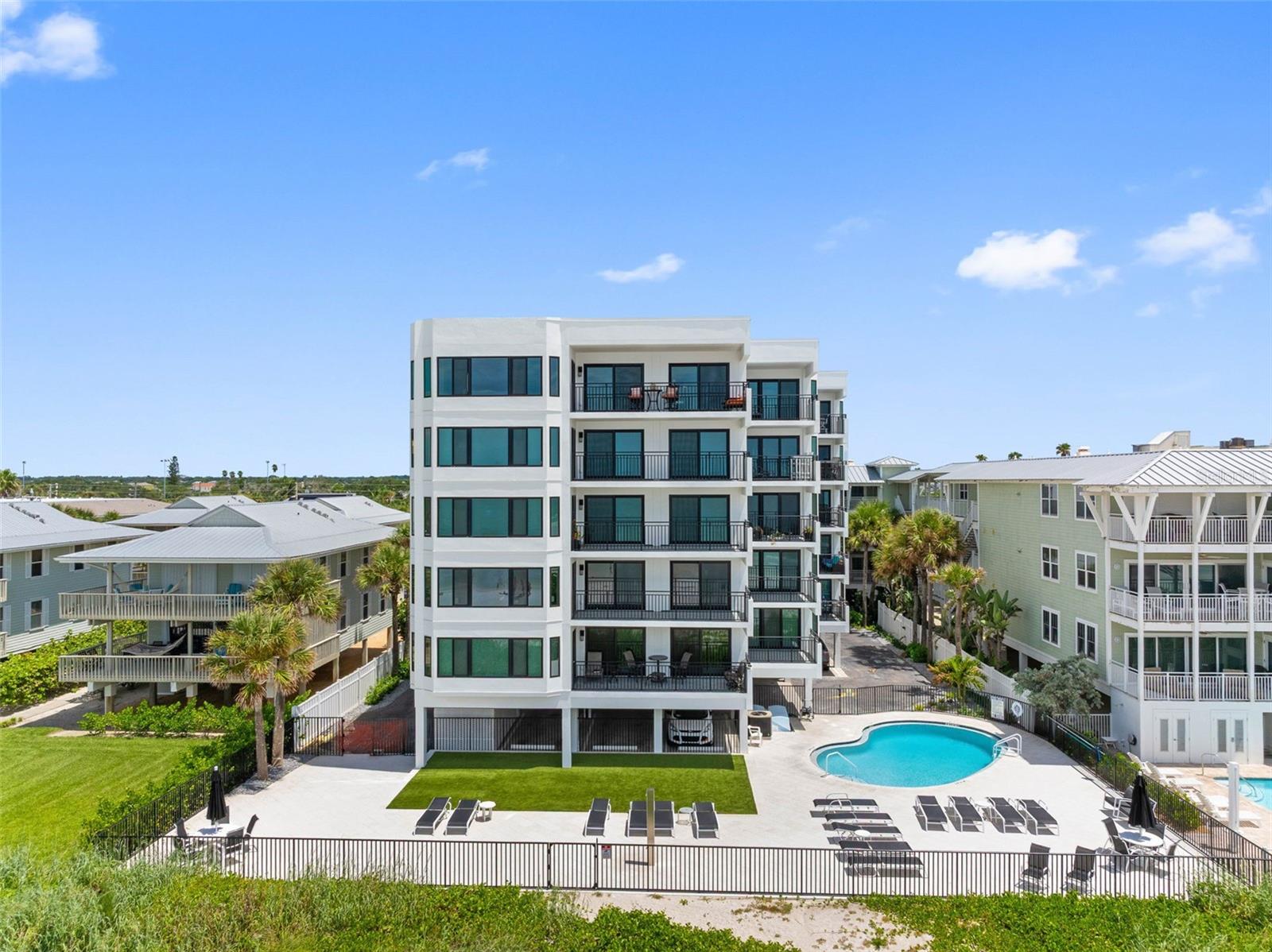 1310 GULF BLVD #502 — photo 2