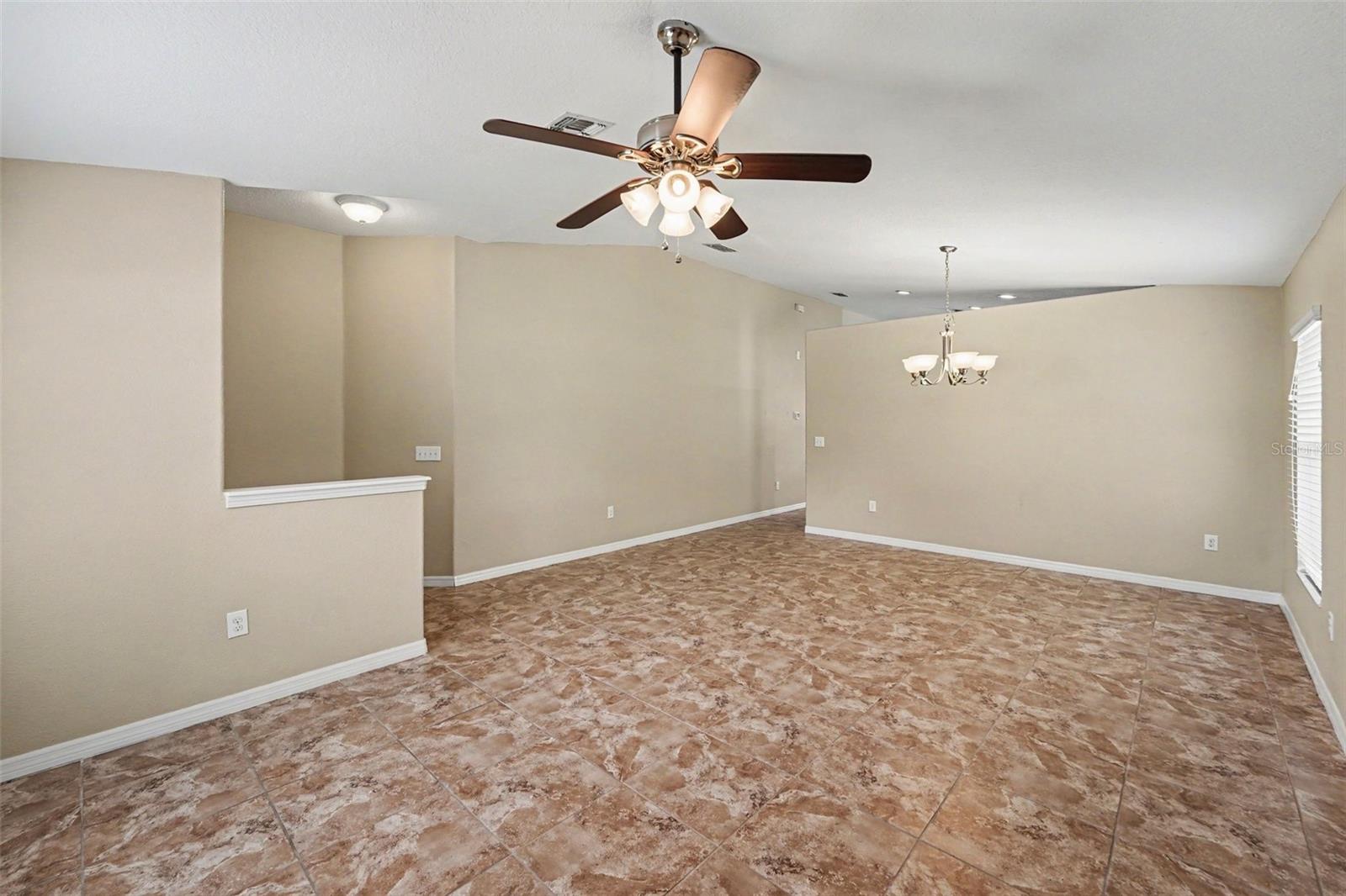 10216 STEDFAST CT — photo 3