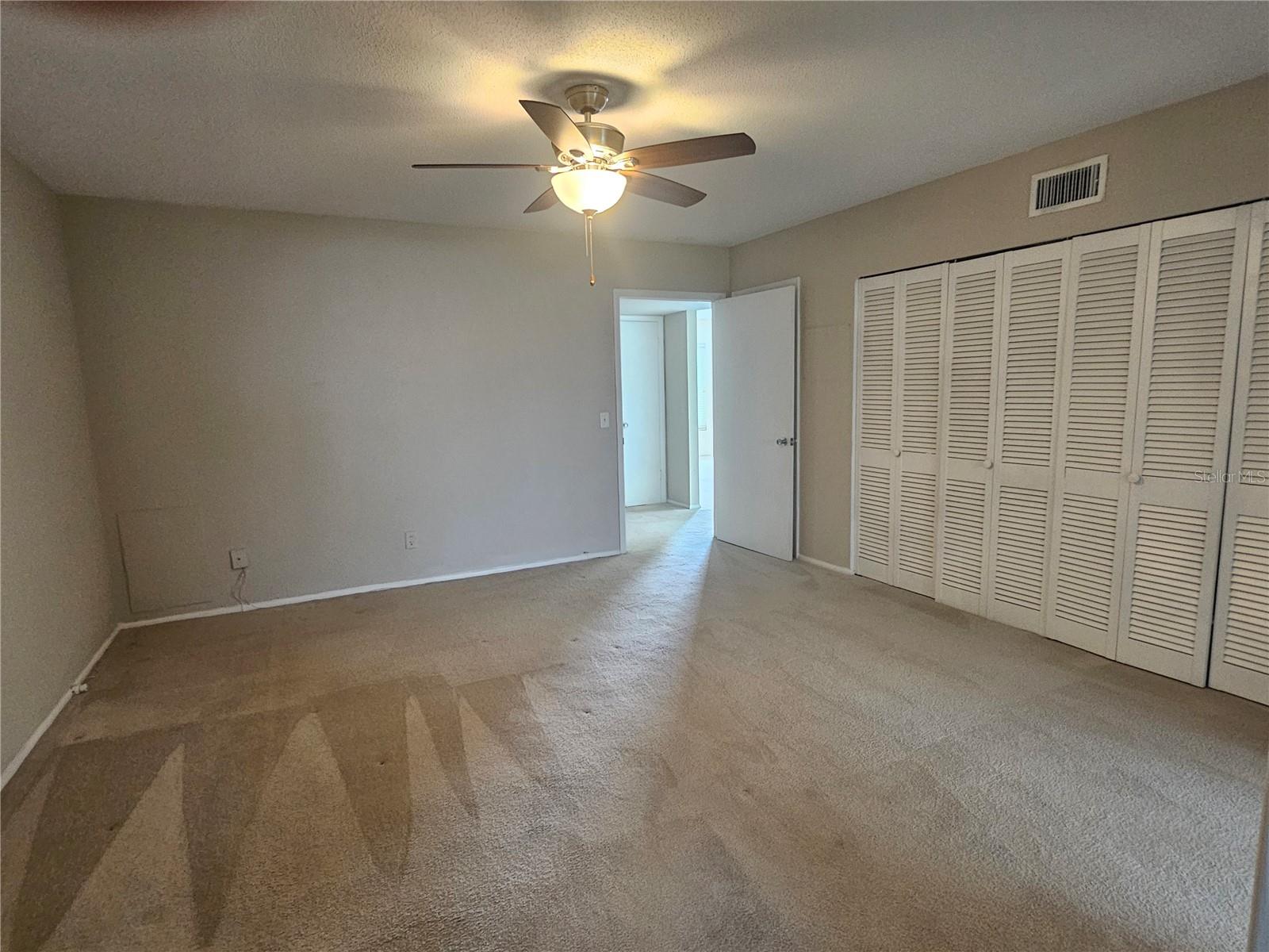 2070 WORLD PARKWAY BLVD #22 — photo 19