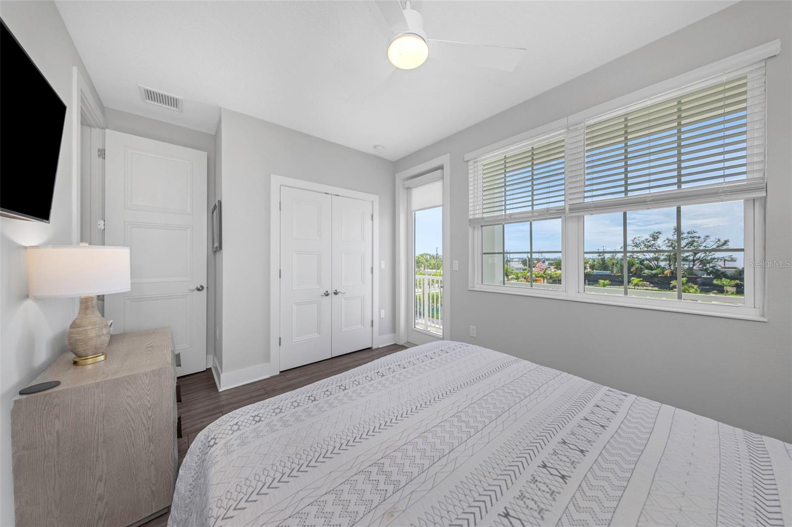 4375 MARINA VIEW WAY — photo 40
