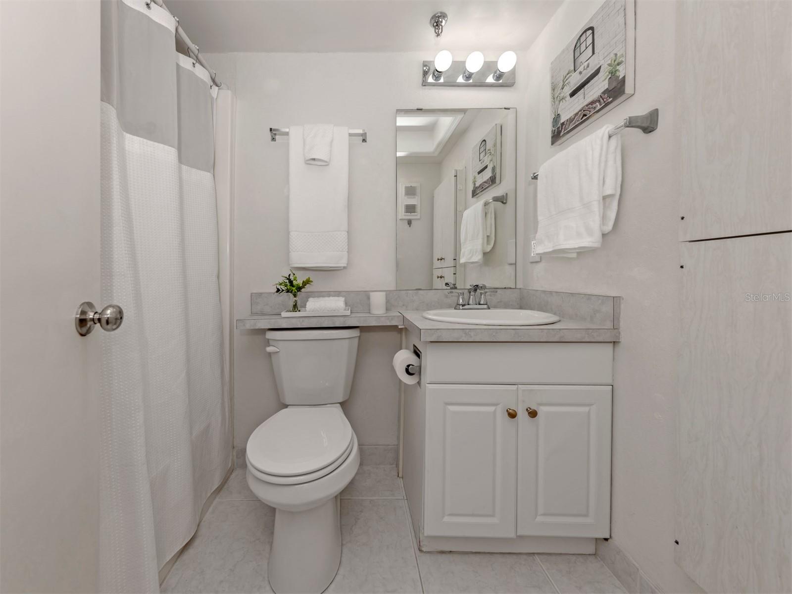 232 SAINT AUGUSTINE AVE #706 — photo 17