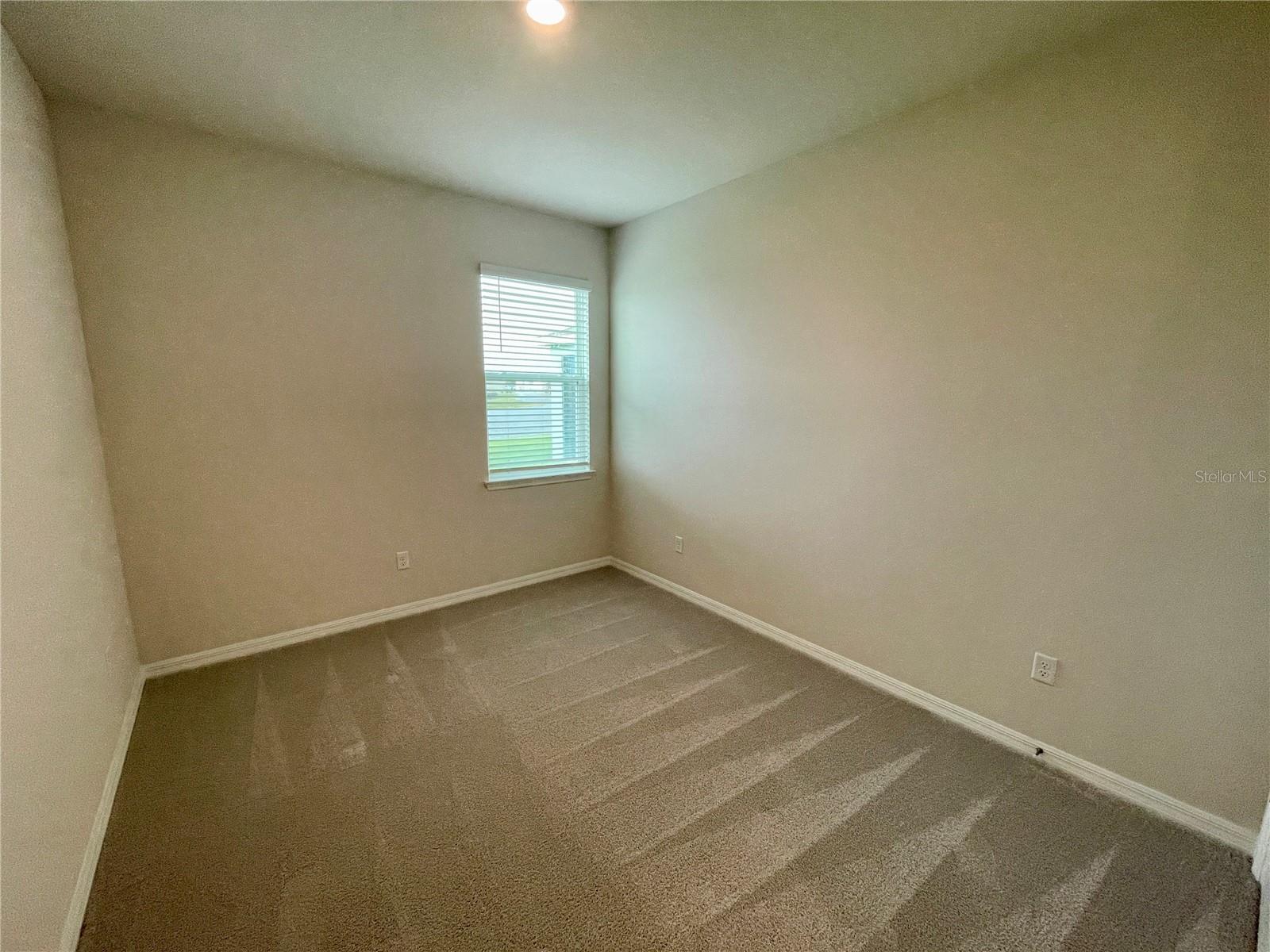 10606 CHIPPEWA DR — photo 24