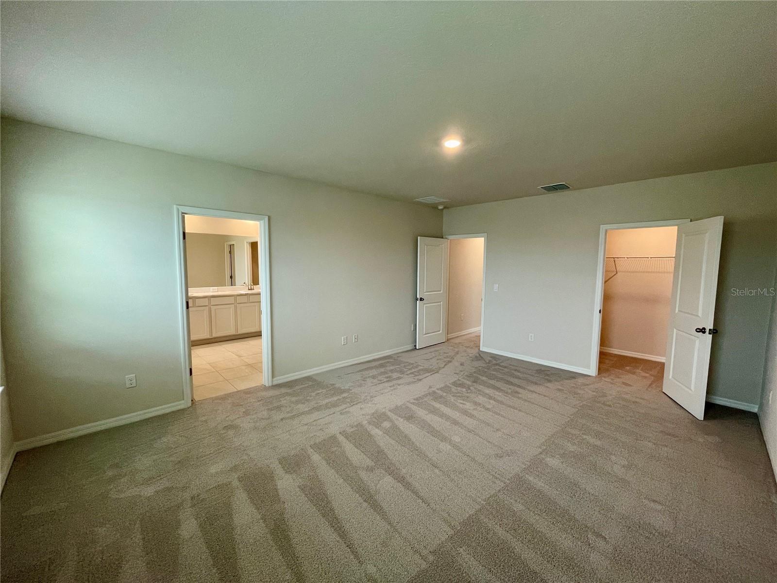 10606 CHIPPEWA DR — photo 13