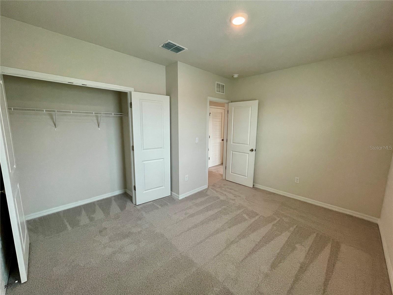 10606 CHIPPEWA DR — photo 29