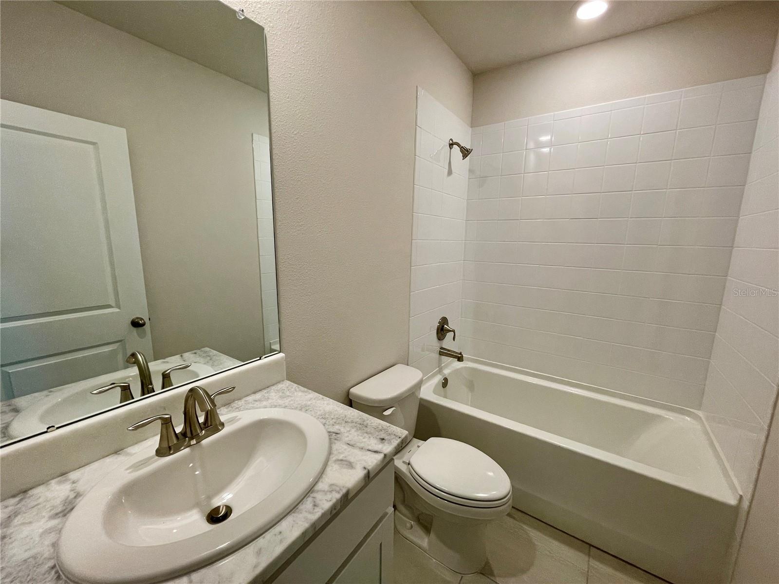 10606 CHIPPEWA DR — photo 23