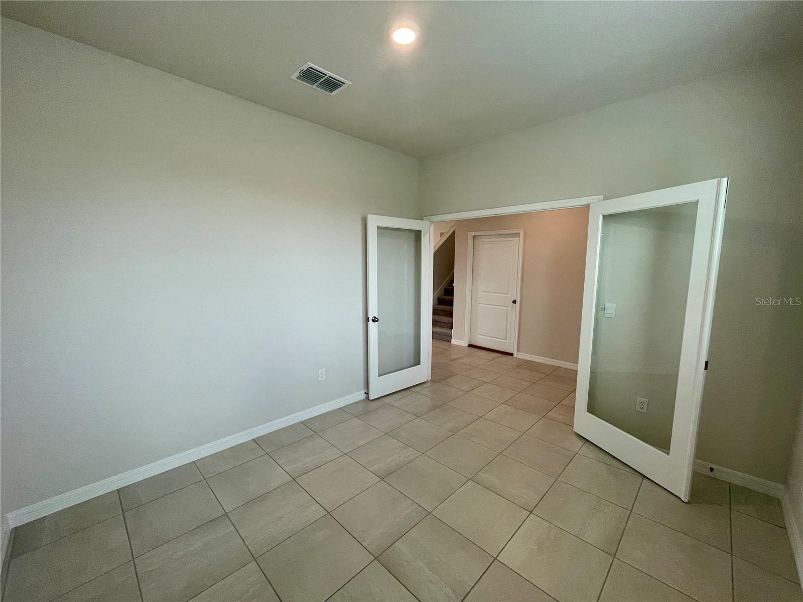10606 CHIPPEWA DR — photo 5