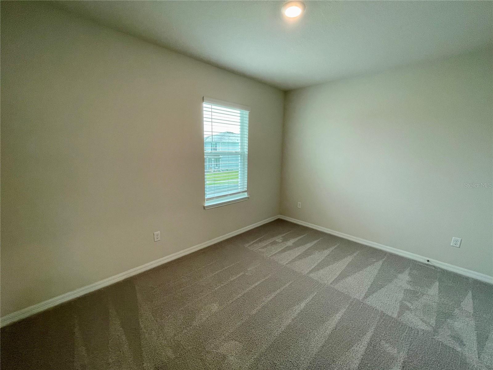 10606 CHIPPEWA DR — photo 28