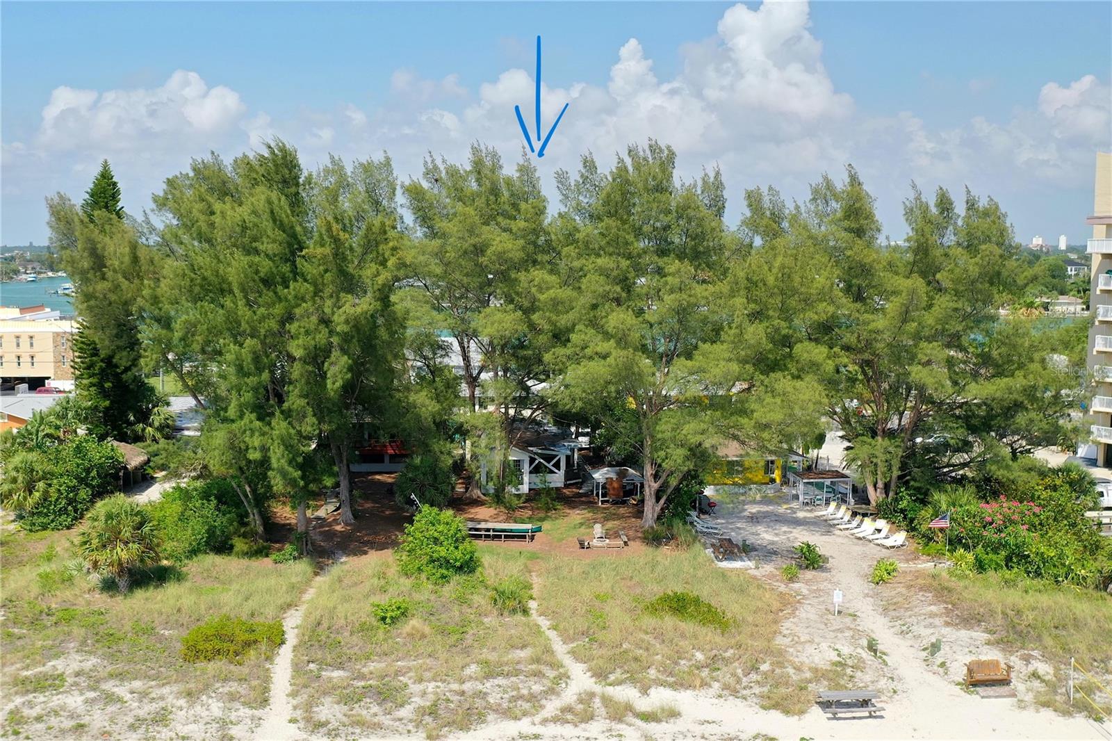 10218 GULF BLVD — photo 15